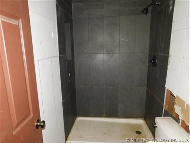 4301 E 76 Street N Property Photo 9