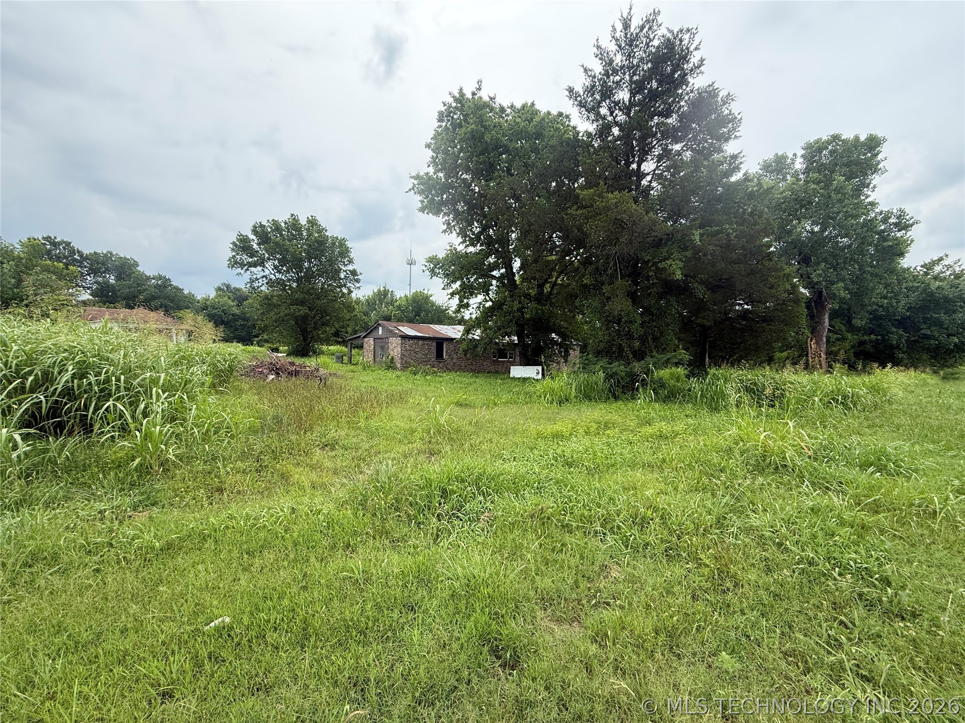 907 W Corporation Street Property Photo 2