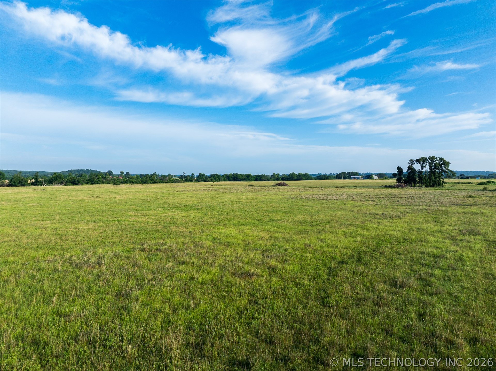 1 N 427 Road Property Photo 43