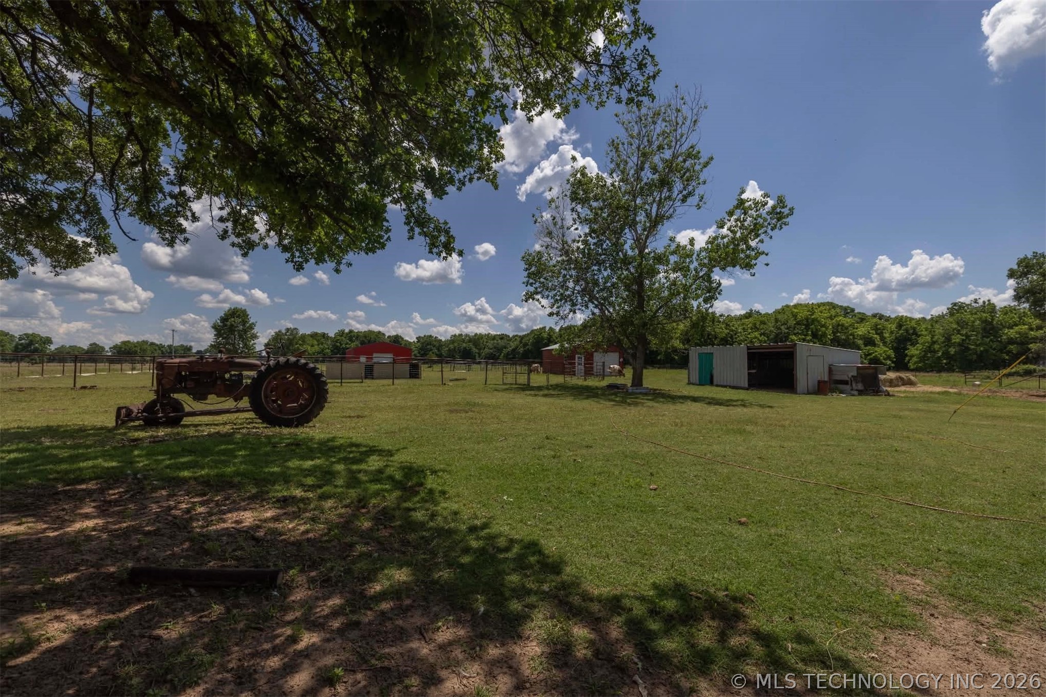 2307 County Road 3416 Property Photo 59