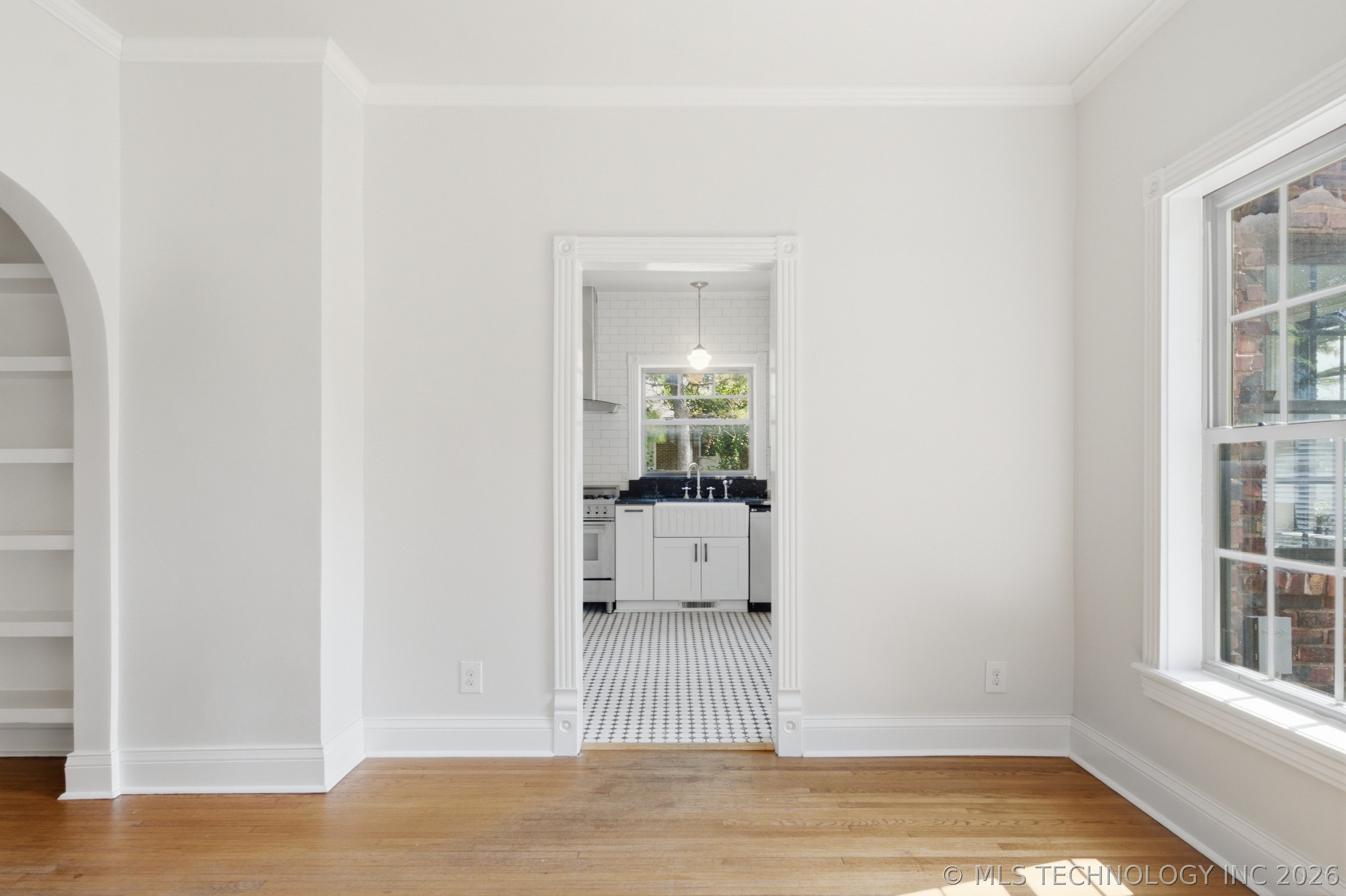 1322 S Houston Avenue Property Photo 14