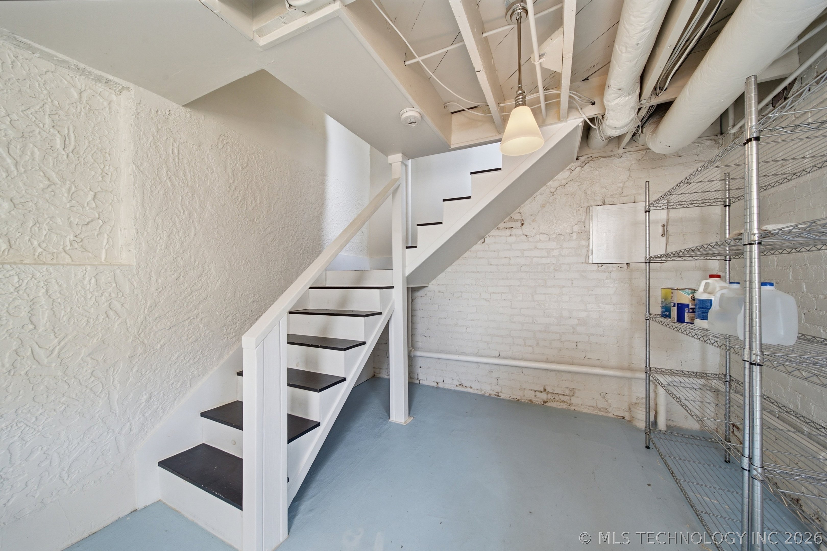 1322 S Houston Avenue Property Photo 36