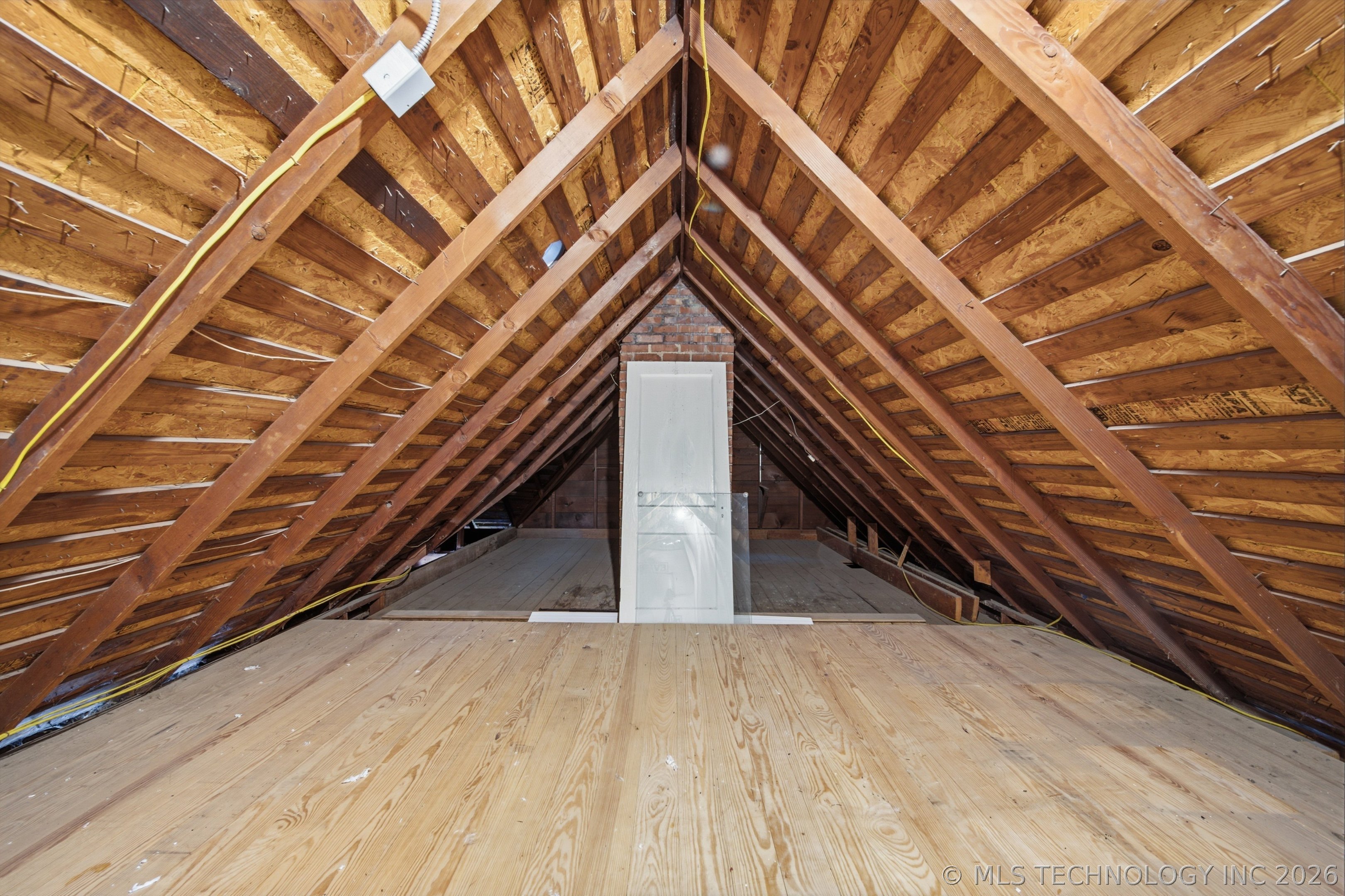 1322 S Houston Avenue Property Photo 41
