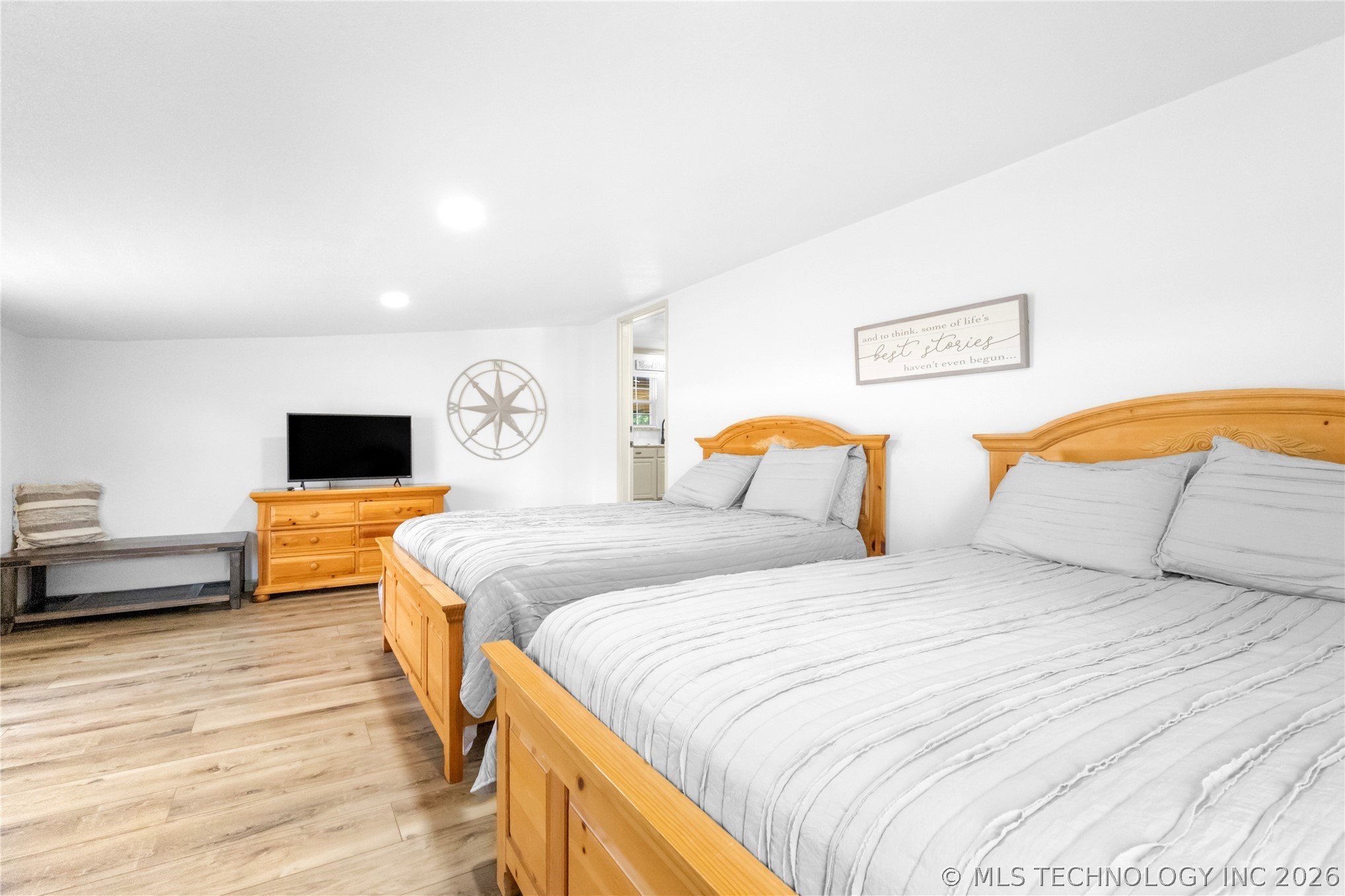 103 E Elm Avenue Property Photo 21