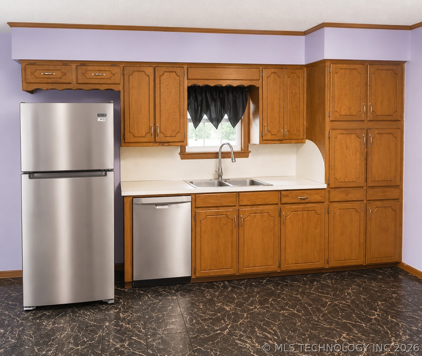 27697 Rock Creek Property Photo 4