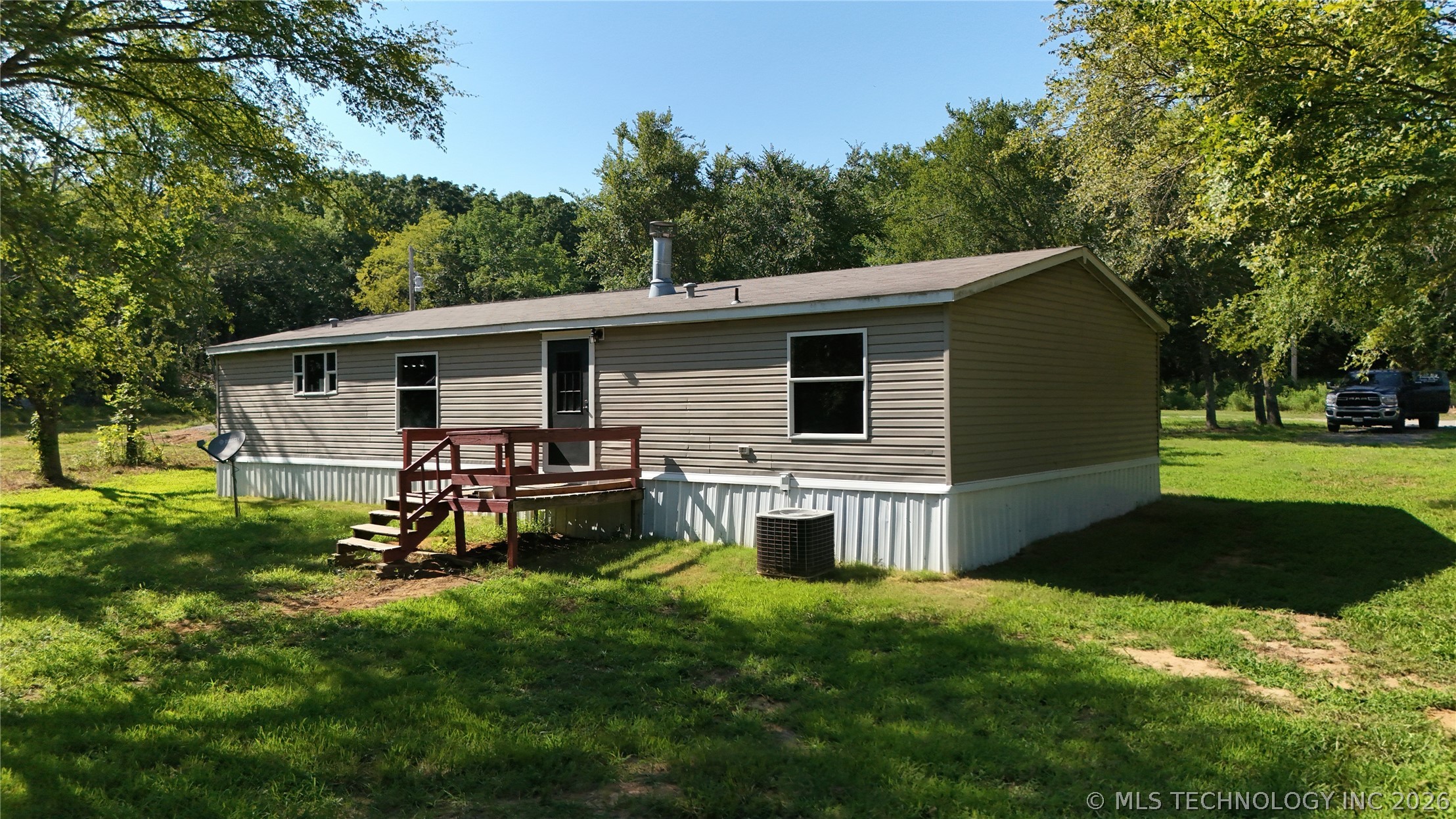 115152 S 4237 Road Property Photo 4