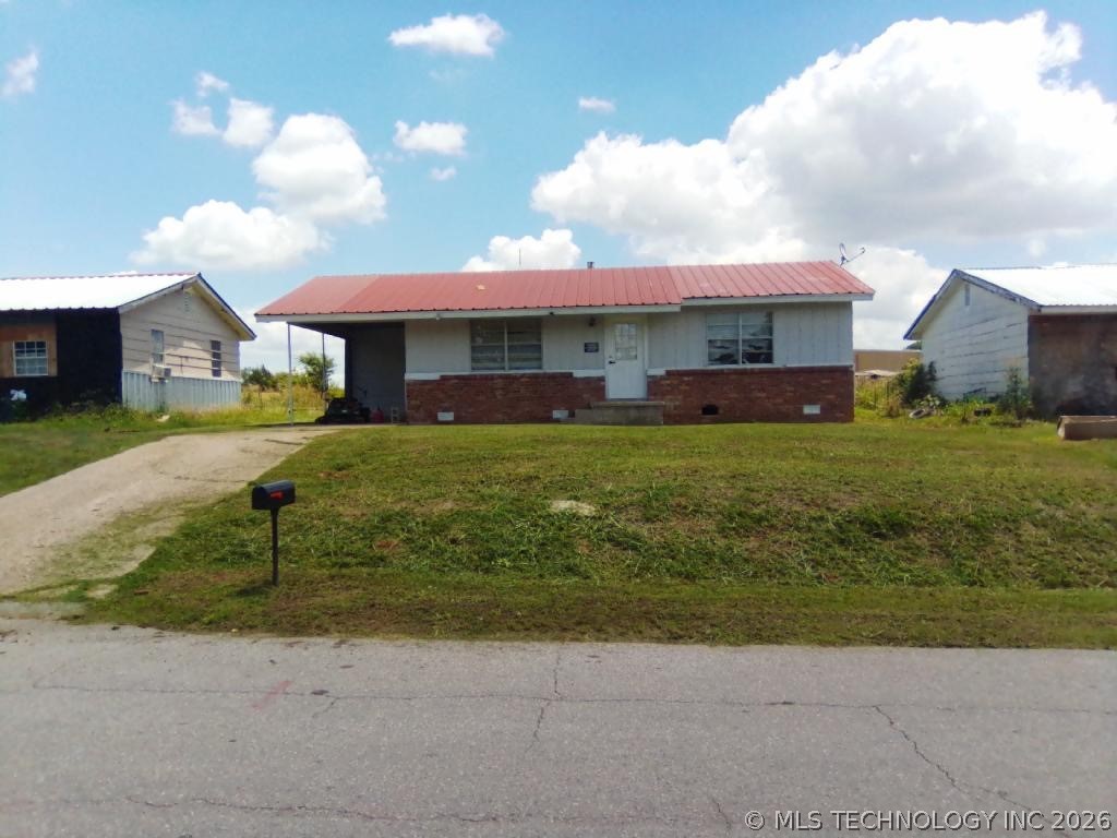 305 Ne 8th Property Photo 1
