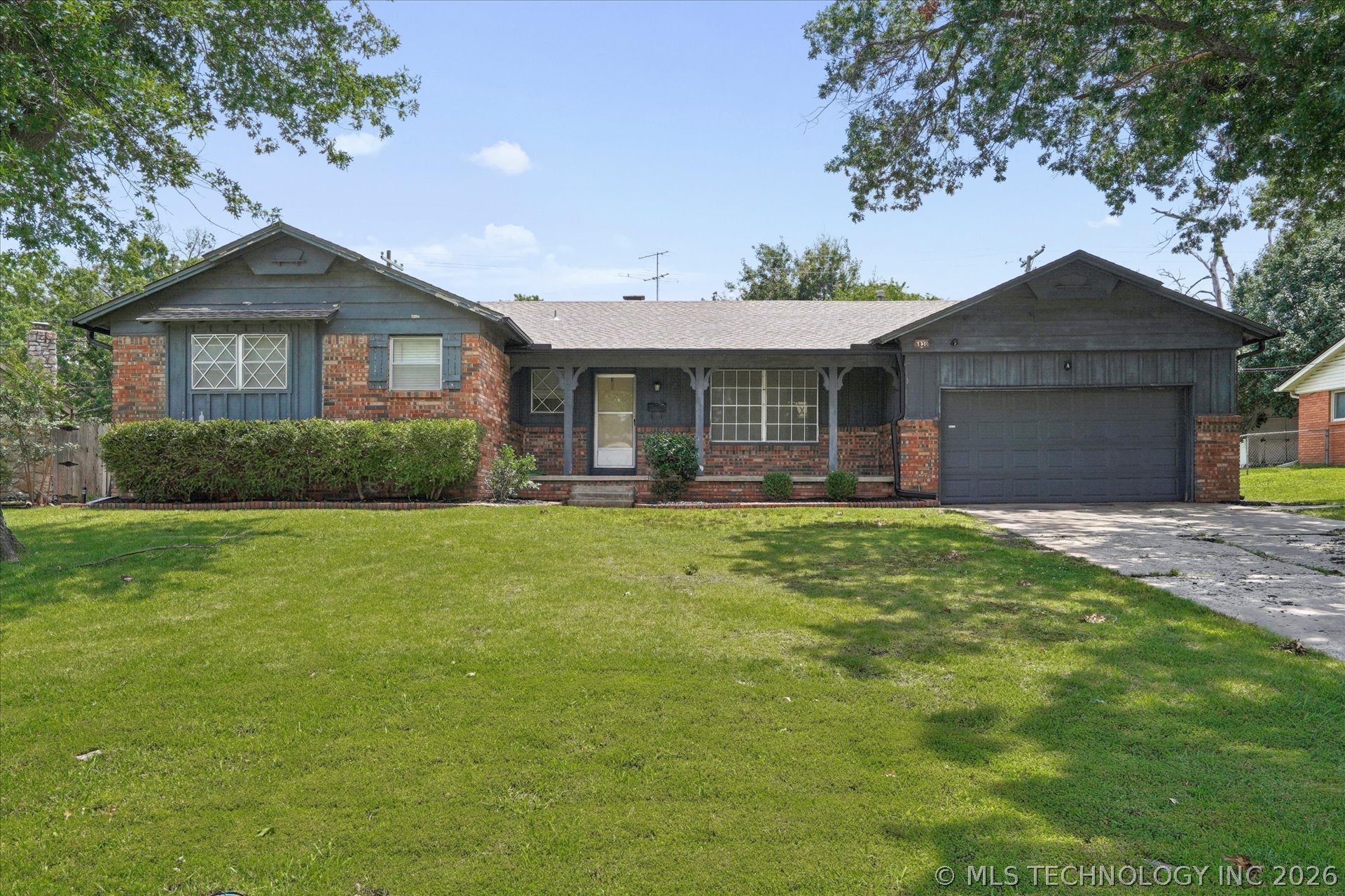 6830 E 58th Street Property Photo 1