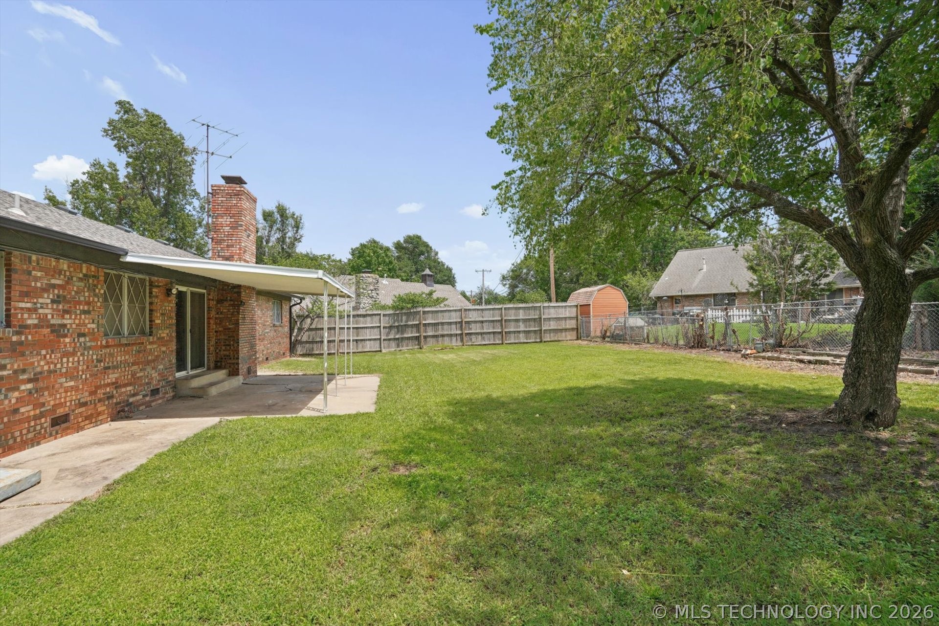 6830 E 58th Street Property Photo 26
