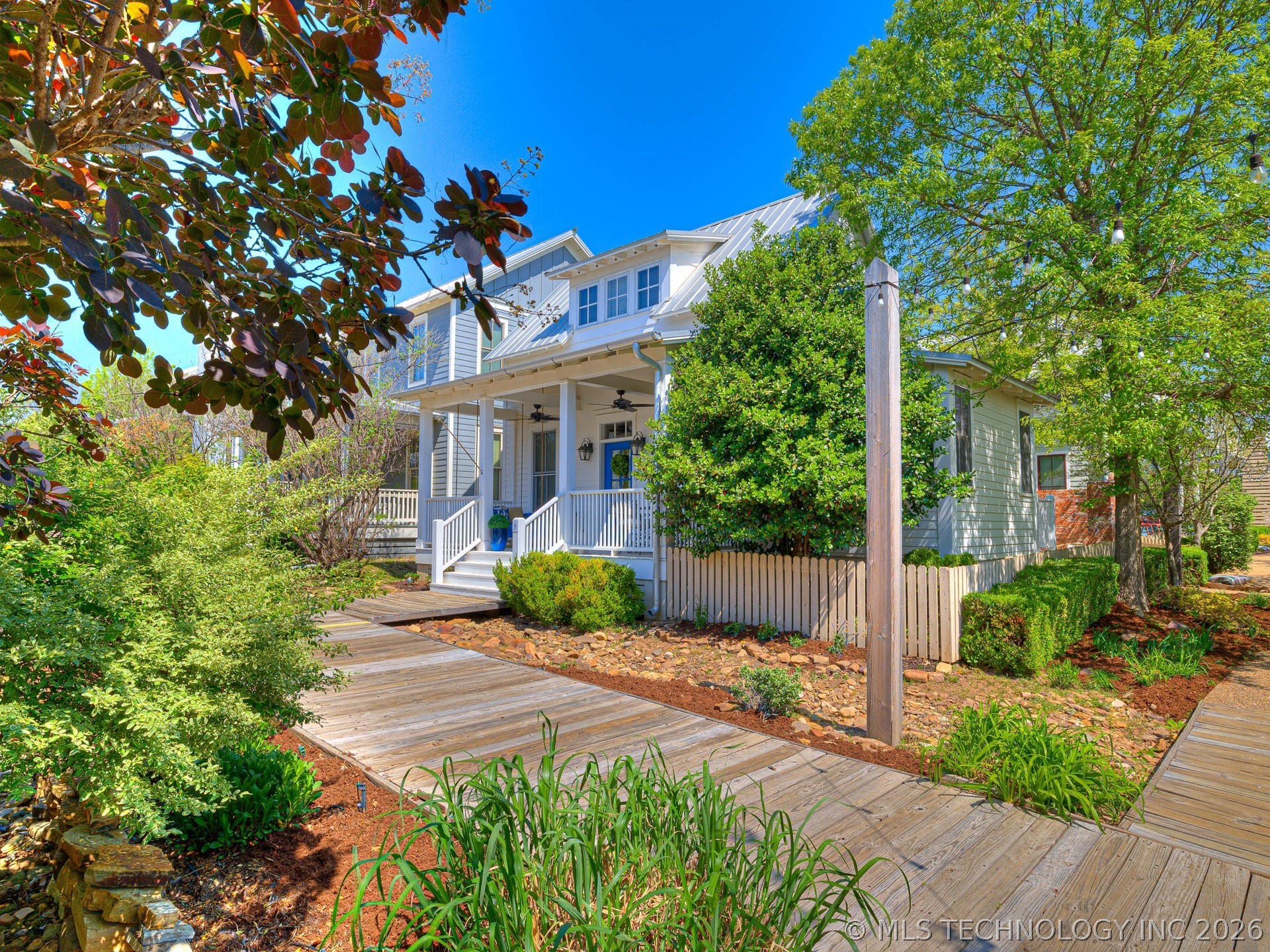 35 Boardwalk Street A Property Photo 1