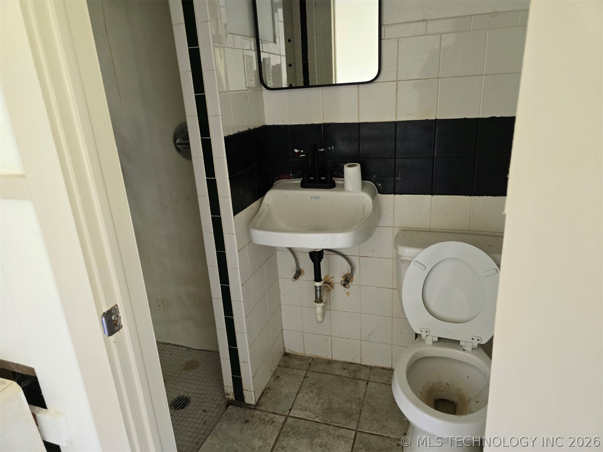 1215 Harrison Street Property Photo 8