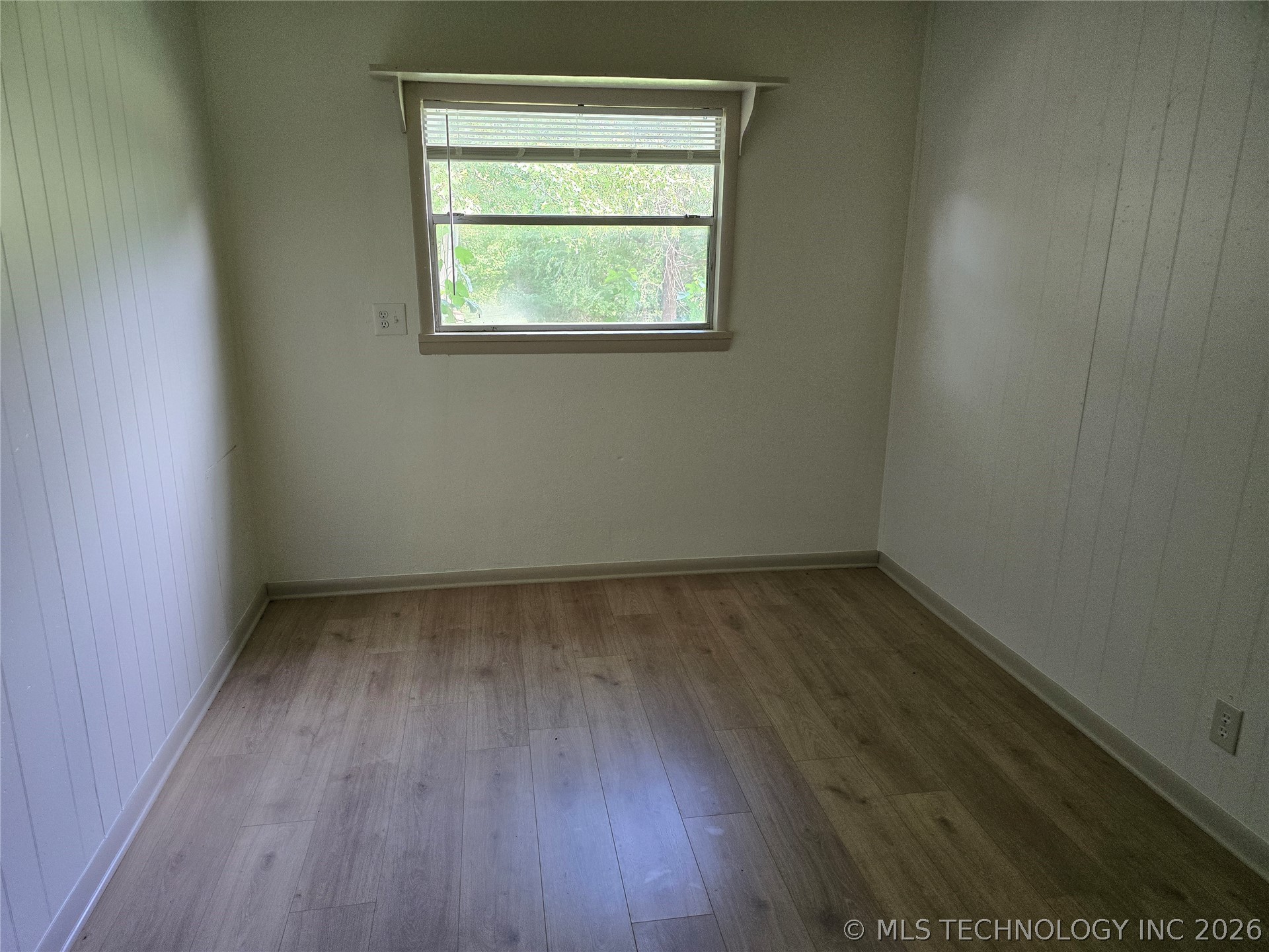 1215 Harrison Street Property Photo 9
