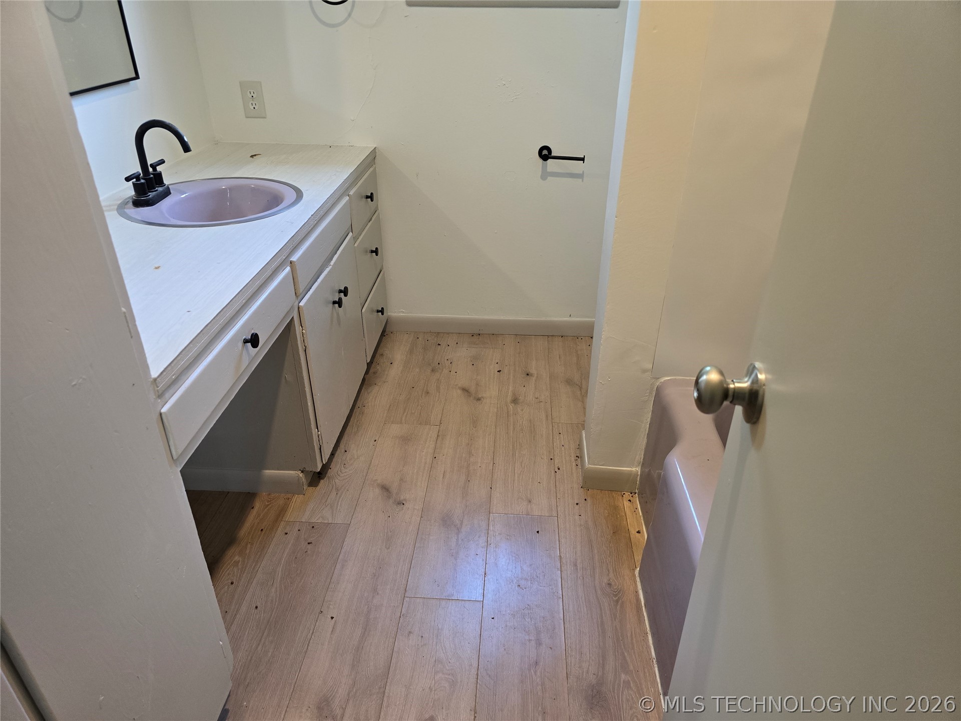 1215 Harrison Street Property Photo 10
