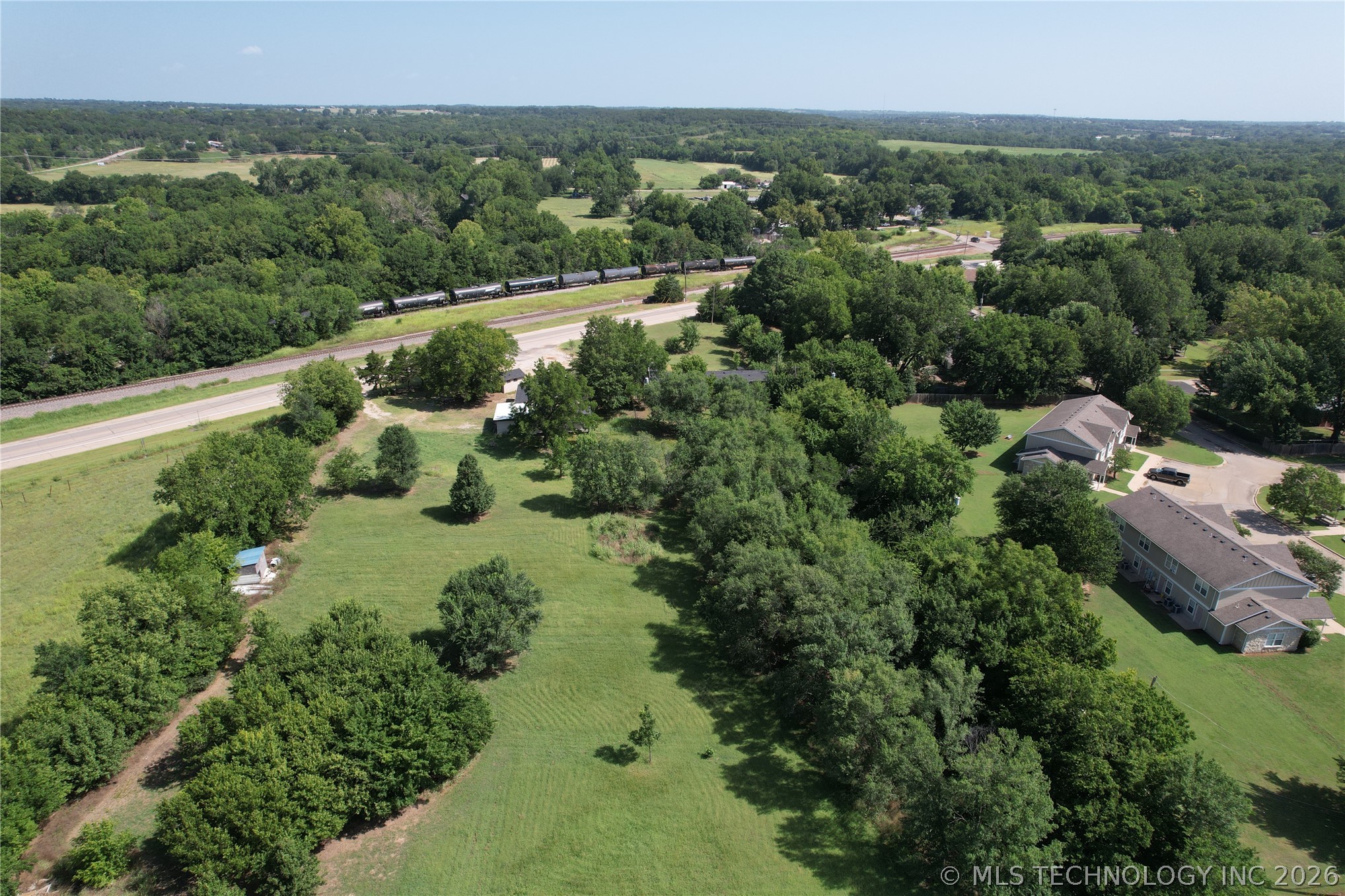 1215 Harrison Street Property Photo 16