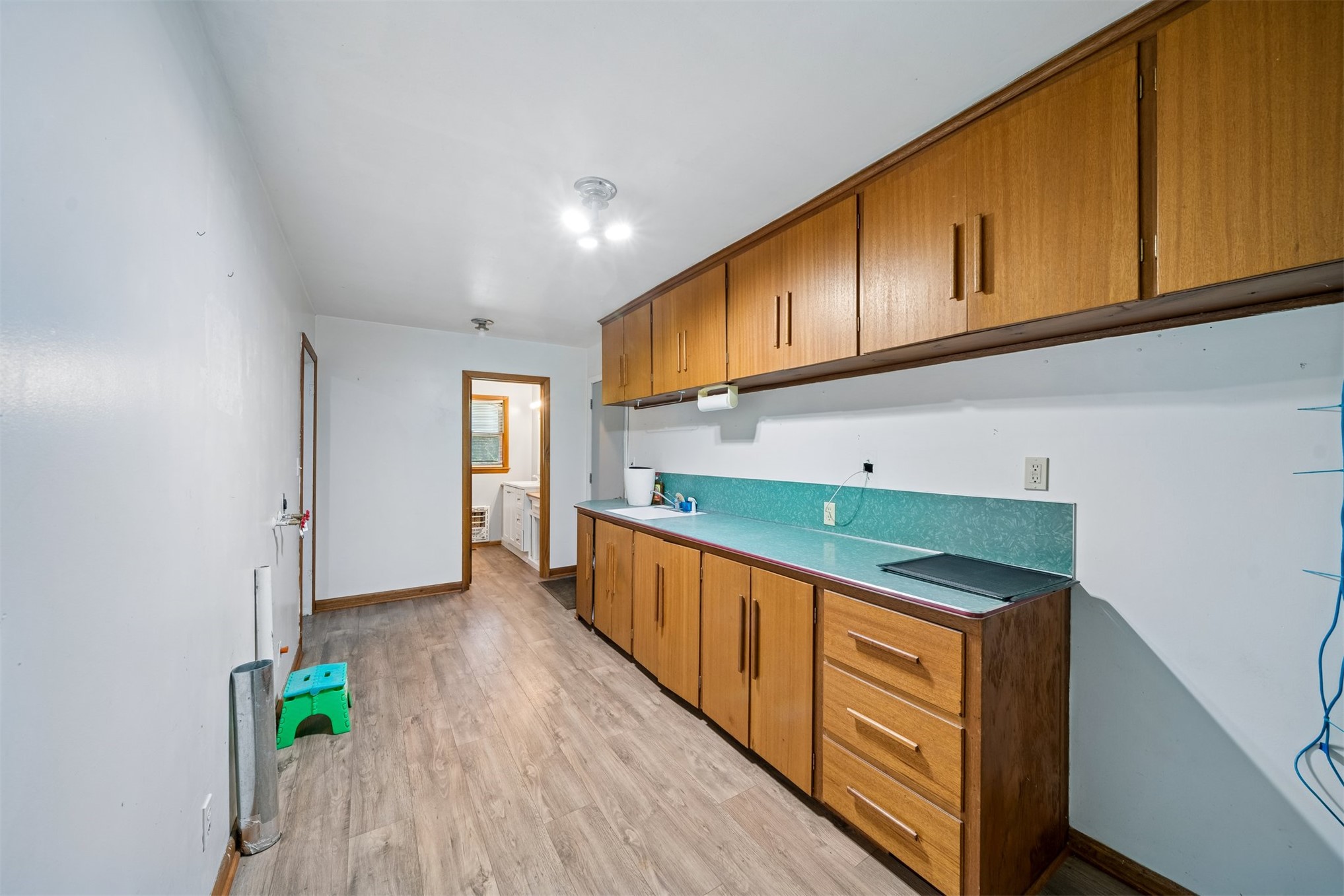 5414 S Madison Avenue Property Photo 17