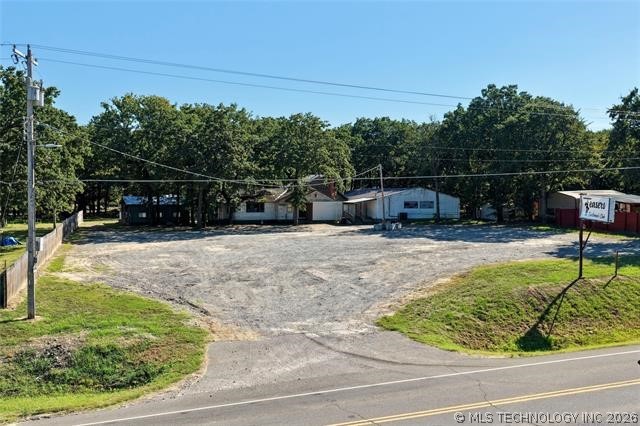 418646 W Texanna Road Property Photo 3