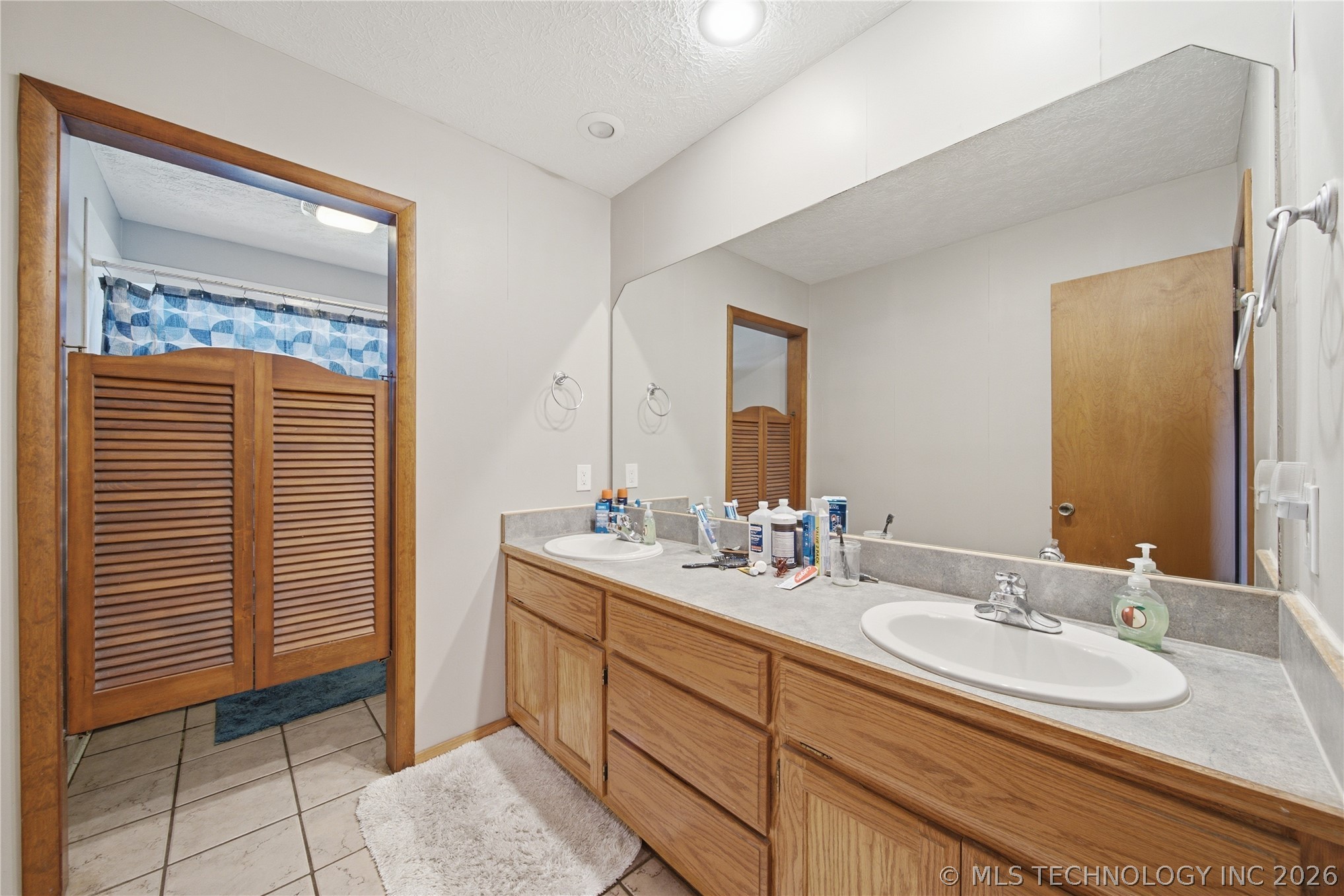 401 E 500 Property Photo 18