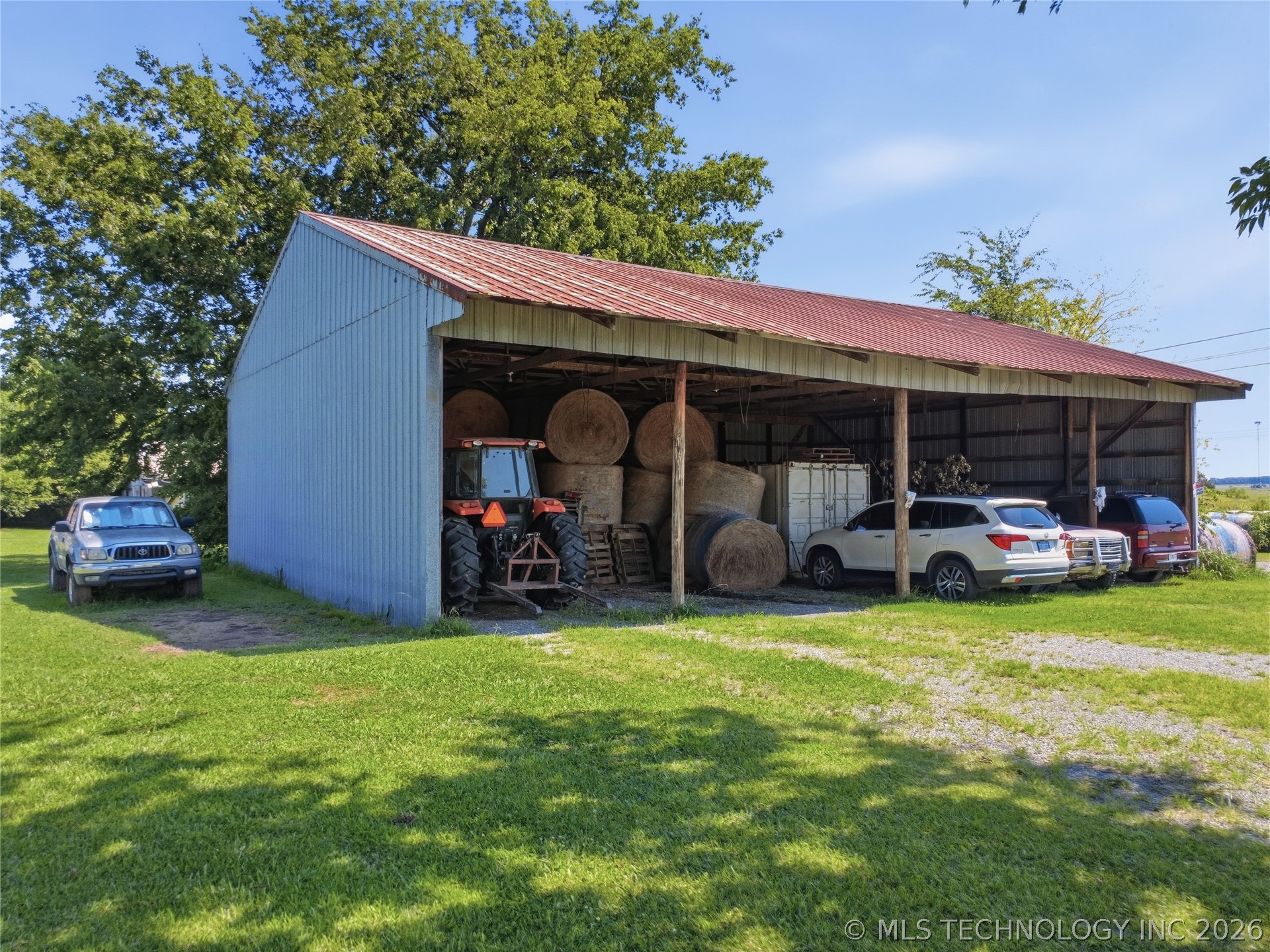 401 E 500 Property Photo 23
