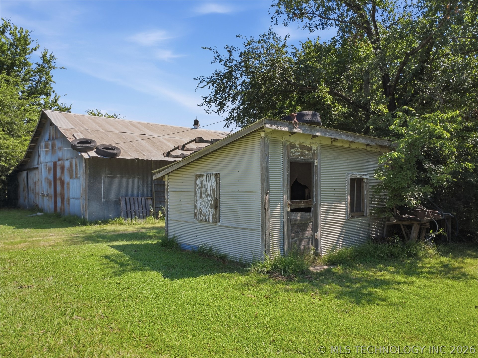 401 E 500 Property Photo 27