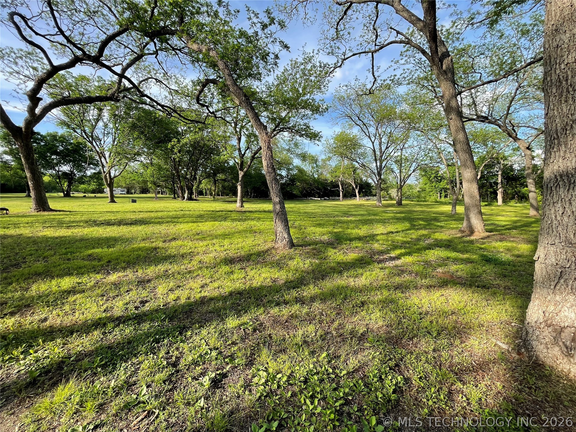 1327 Mcclain Rd Road Property Photo 5