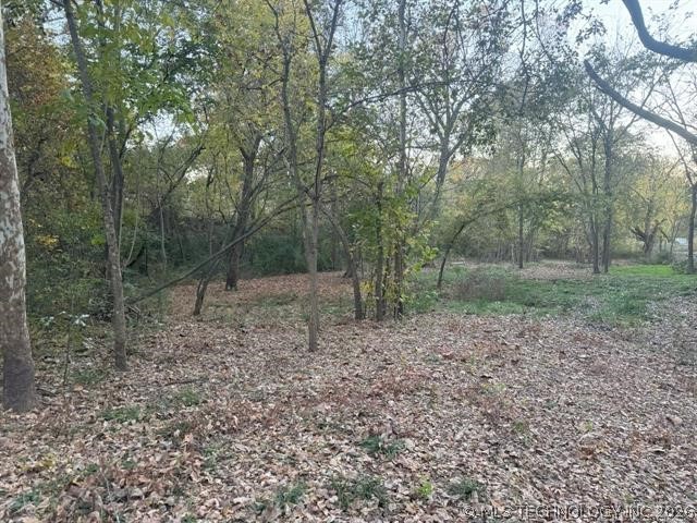 501 Lee Property Photo 2