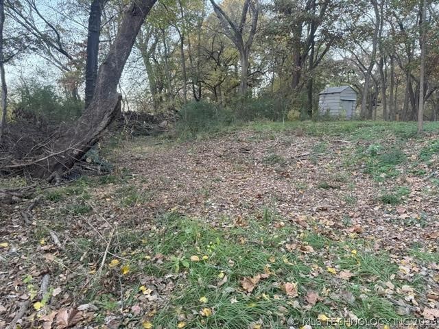 501 Lee Property Photo 9