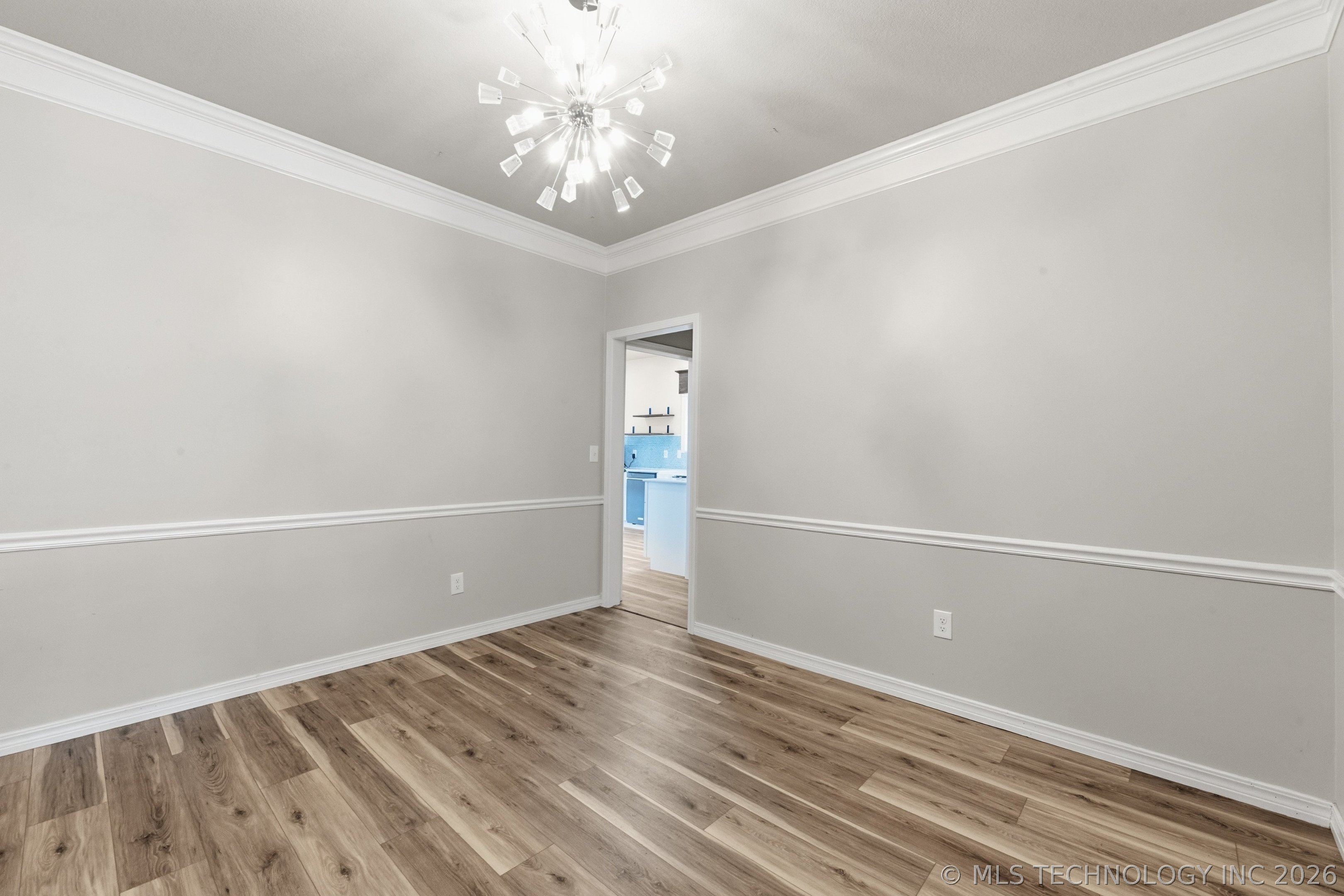 10301 N 144th Avenue E Property Photo 16