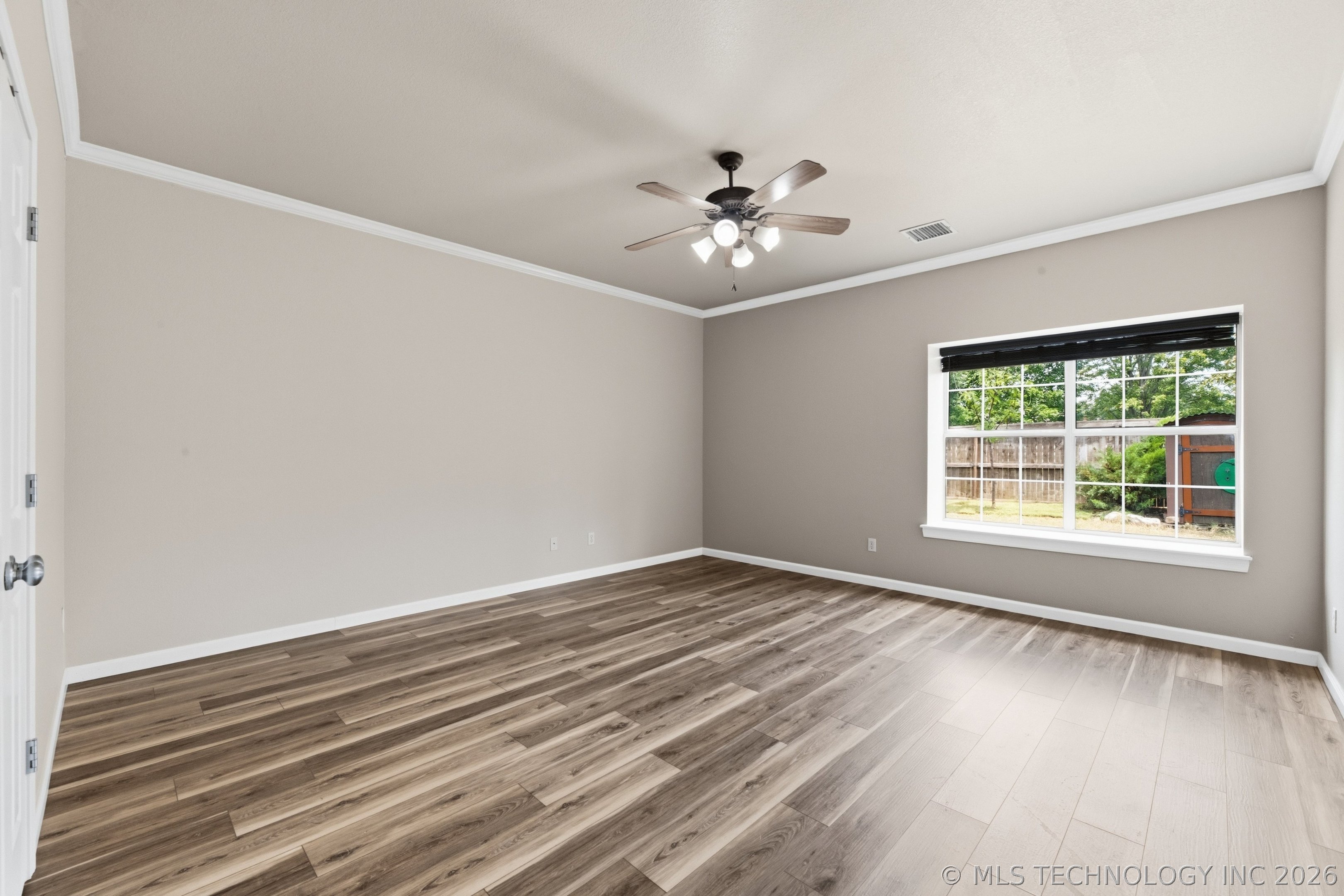 10301 N 144th Avenue E Property Photo 17