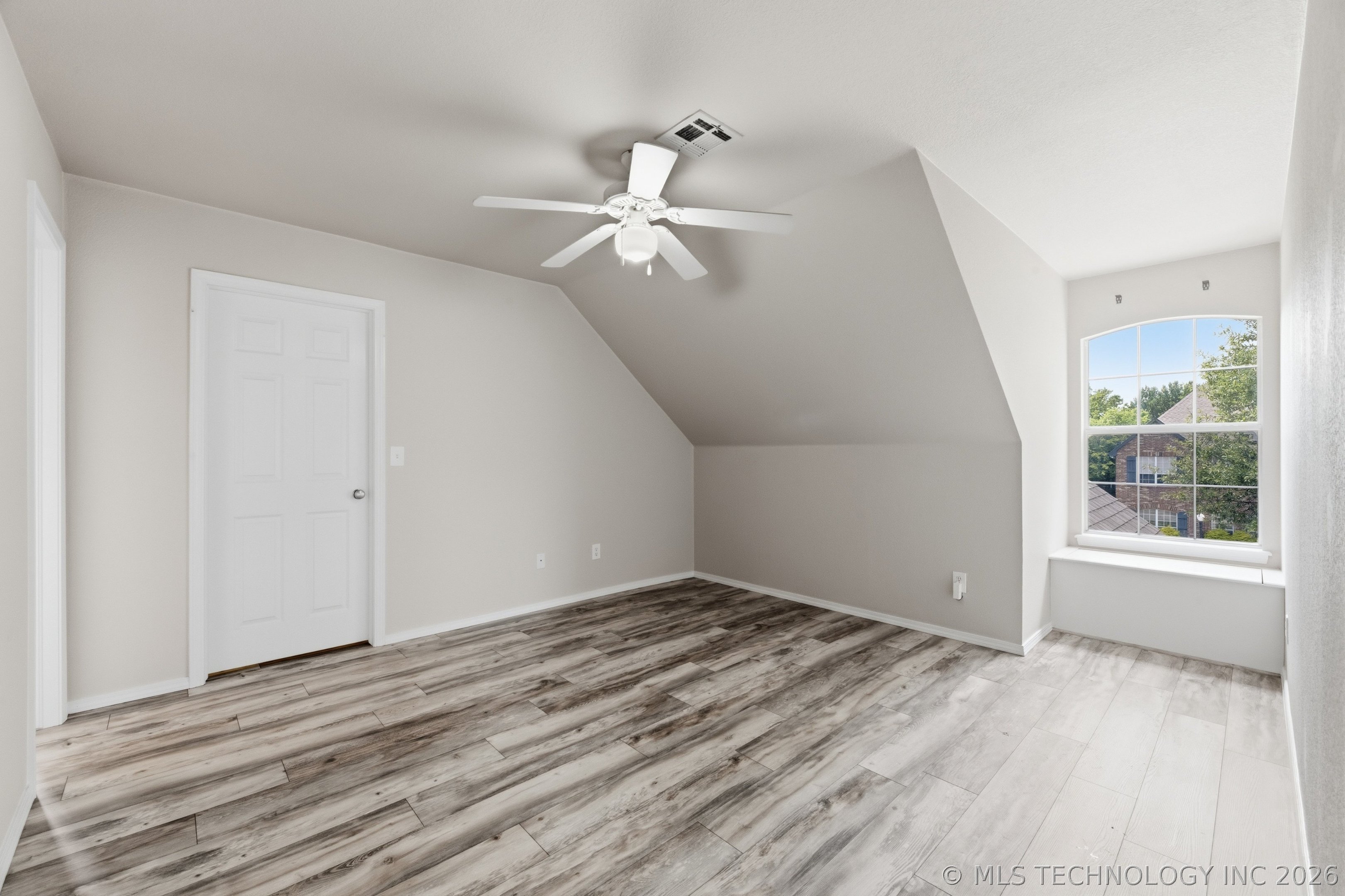 10301 N 144th Avenue E Property Photo 28