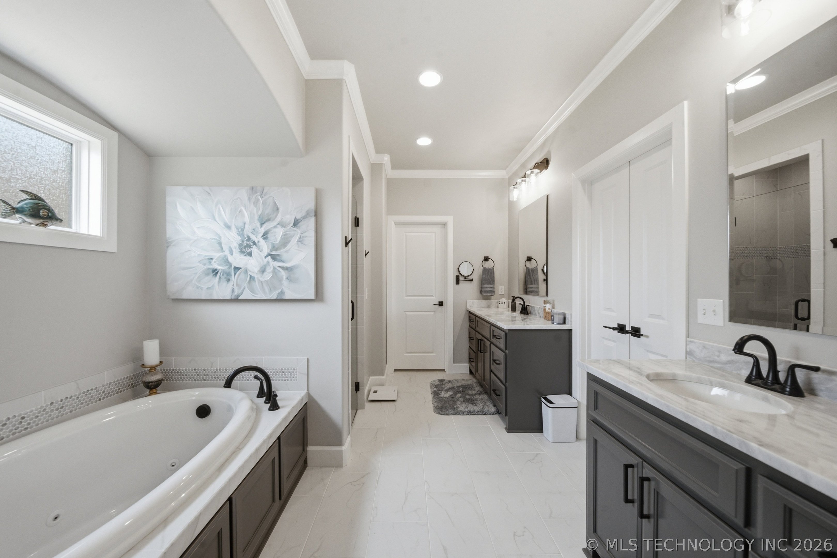 794 E 148th Place S Property Photo 18