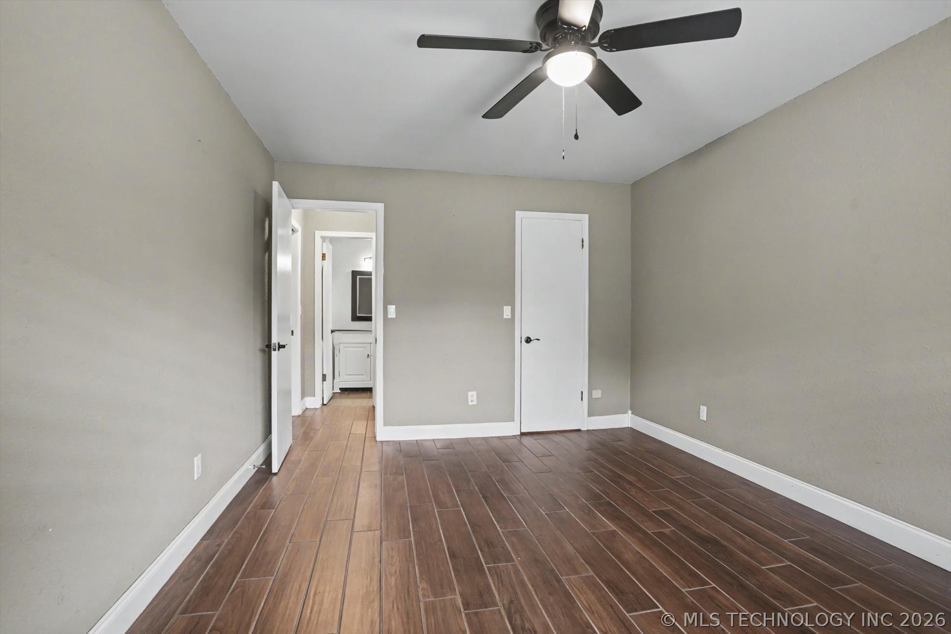7321 S 73rd East Avenue Property Photo 29