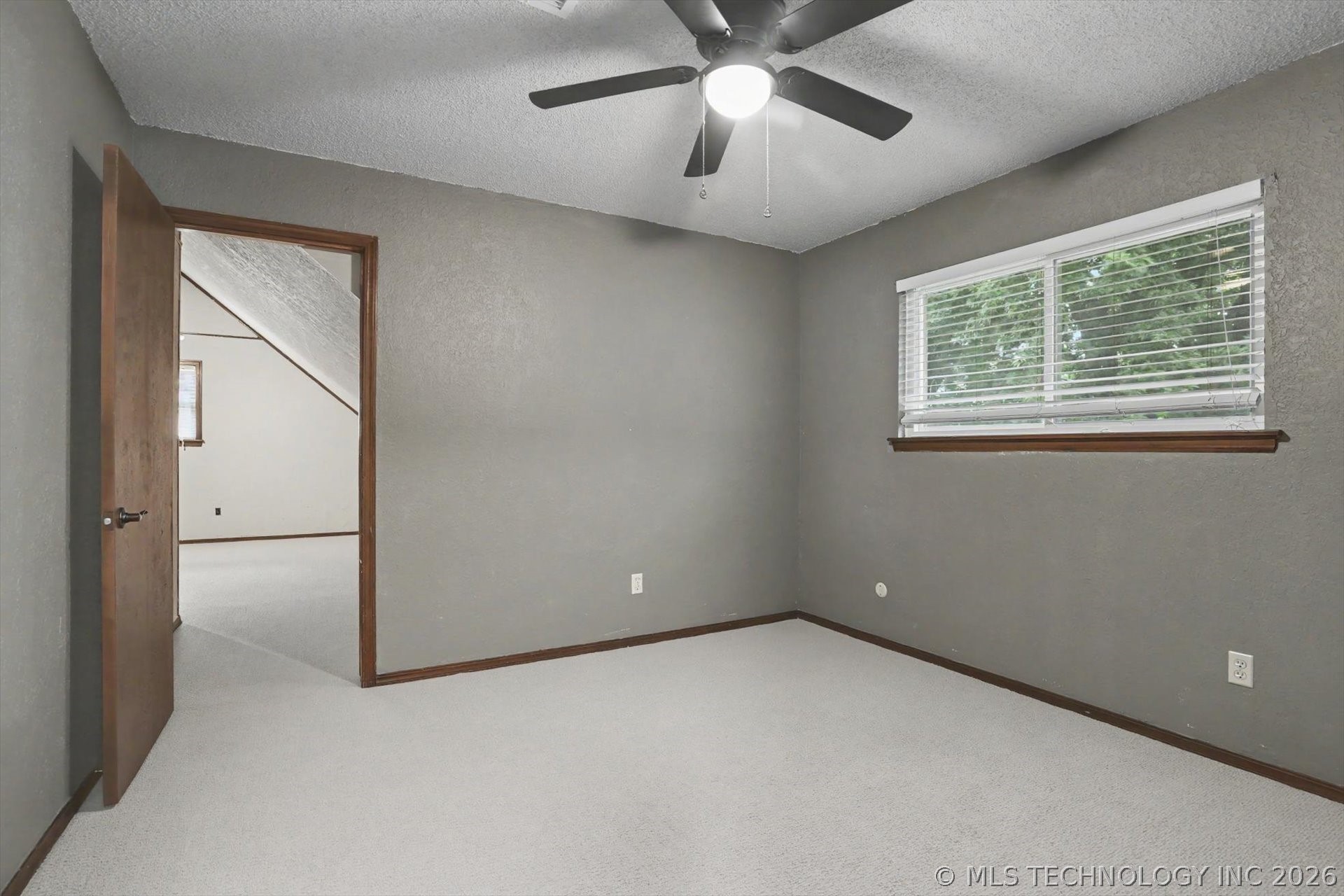 7321 S 73rd East Avenue Property Photo 37