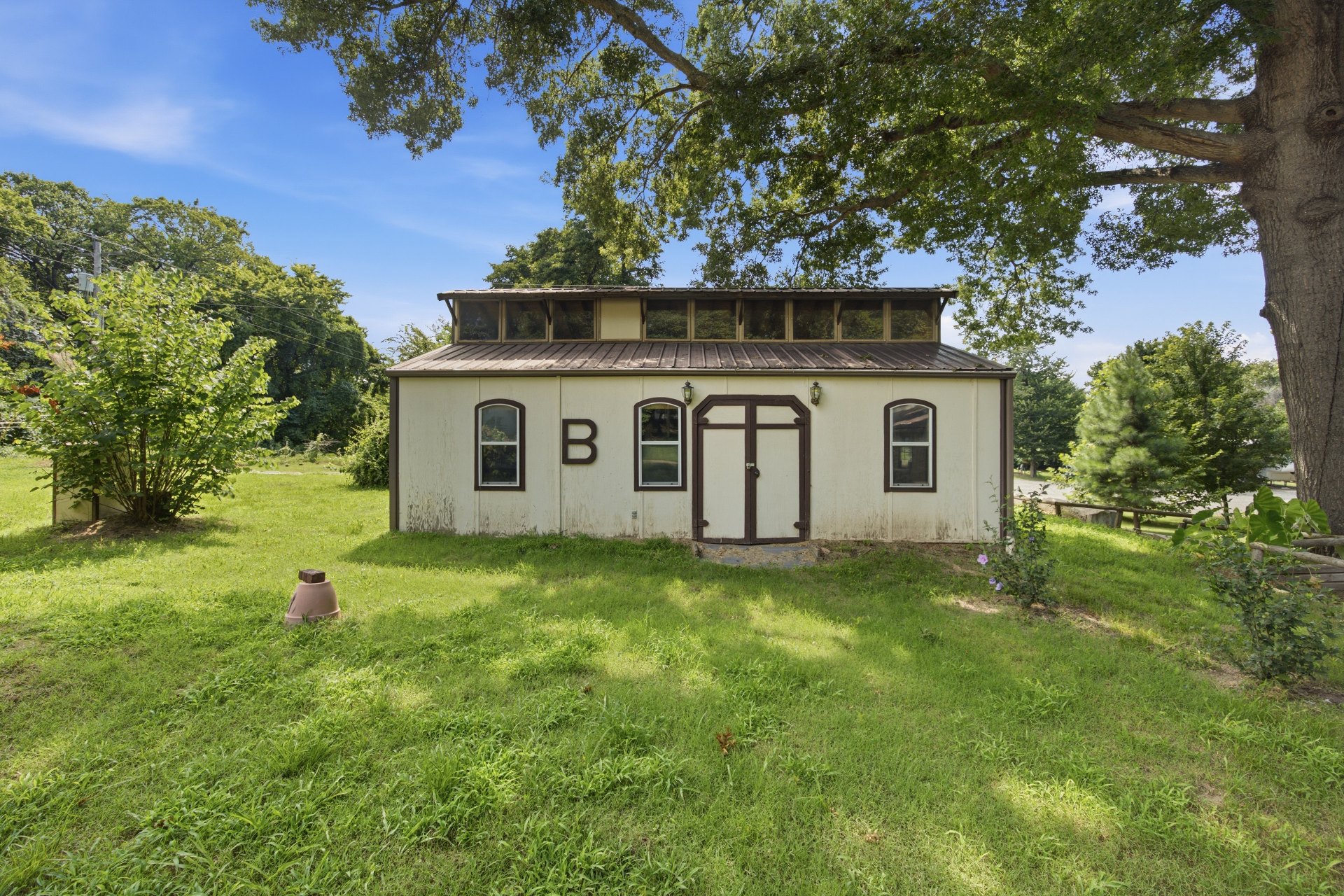 33 House Street Property Photo 39