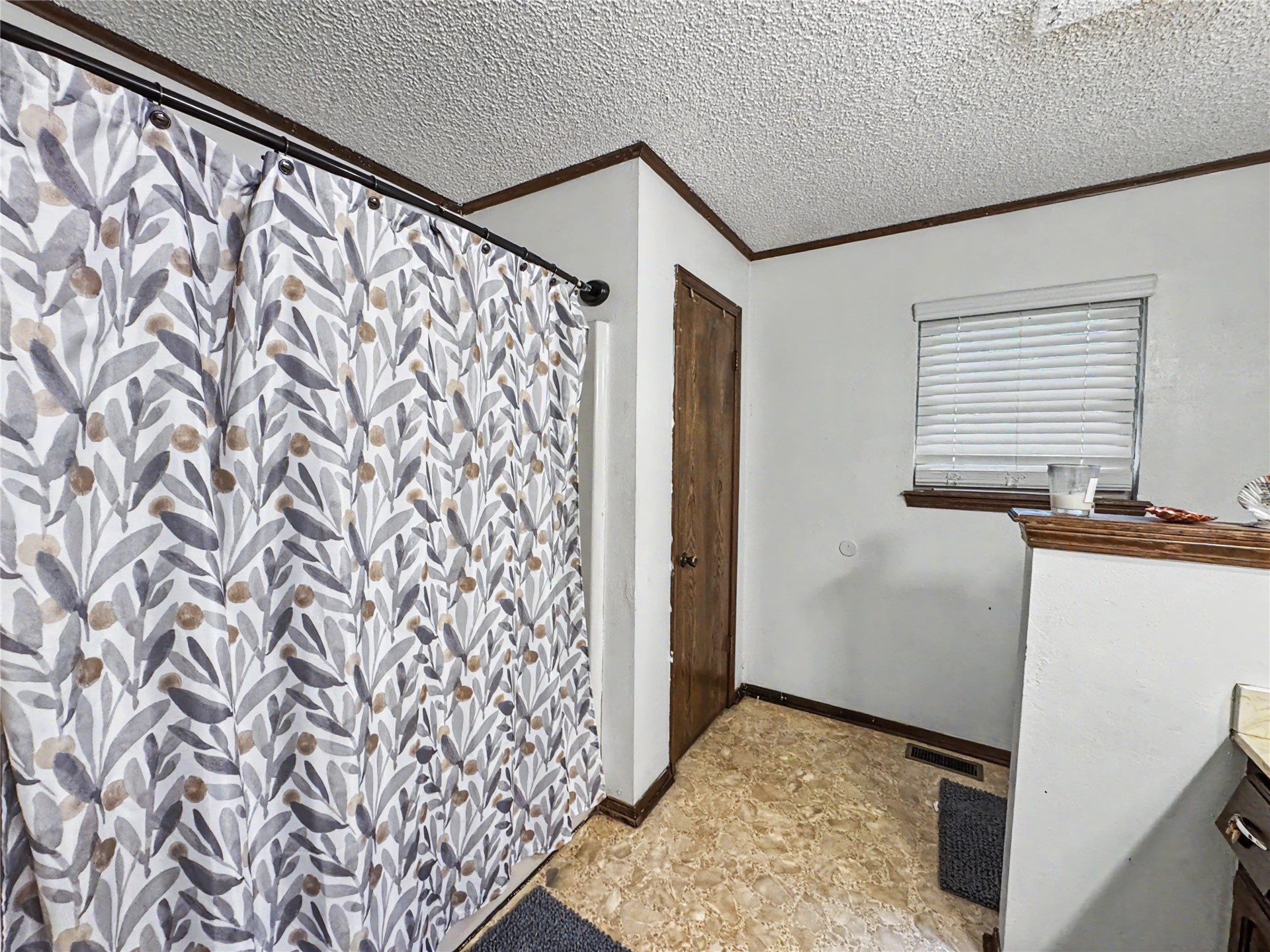 20472 S 494 Road Property Photo 52