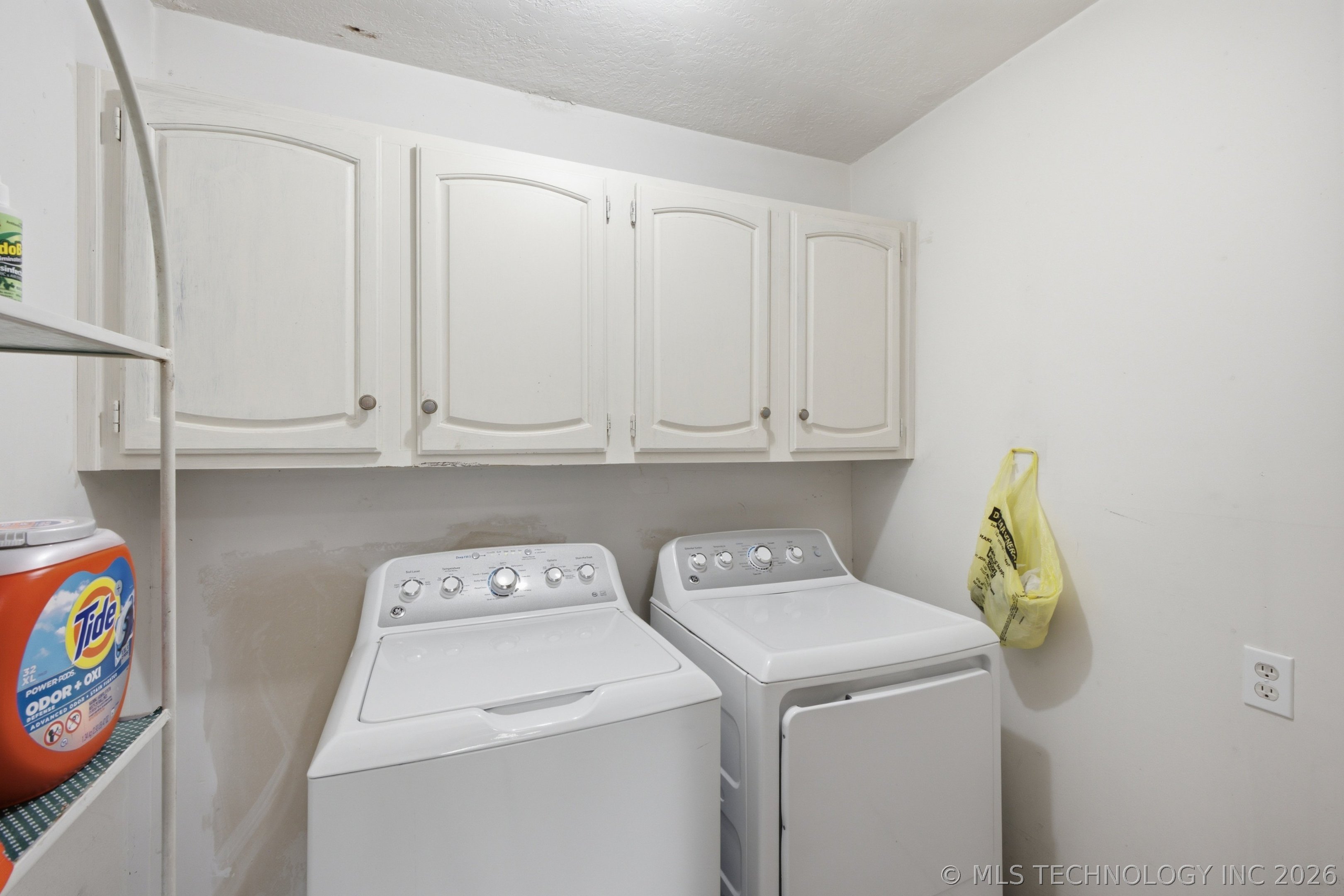 3902 S 123rd East Place Property Photo 11