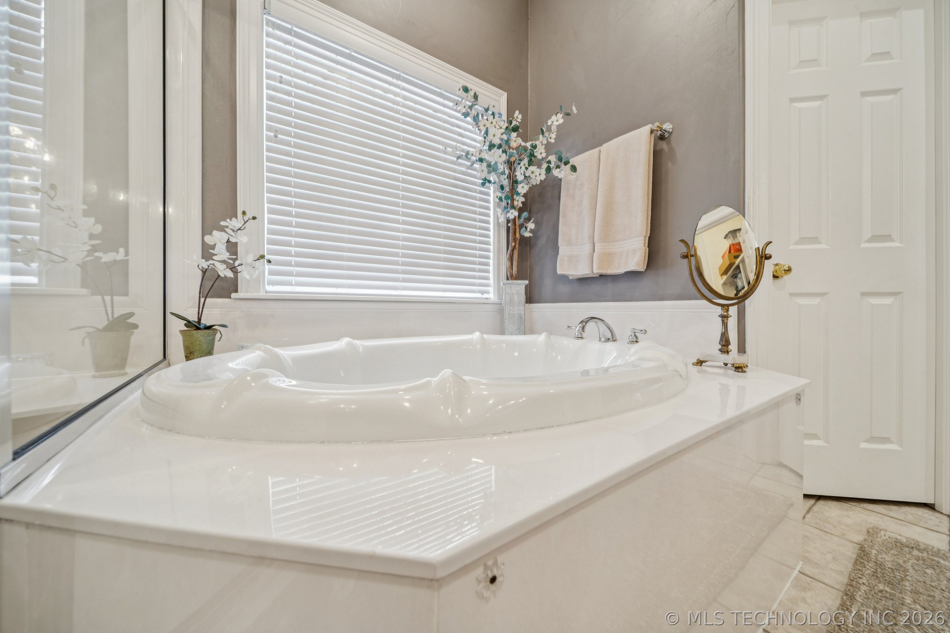 3423 River Bend Road Property Photo 30
