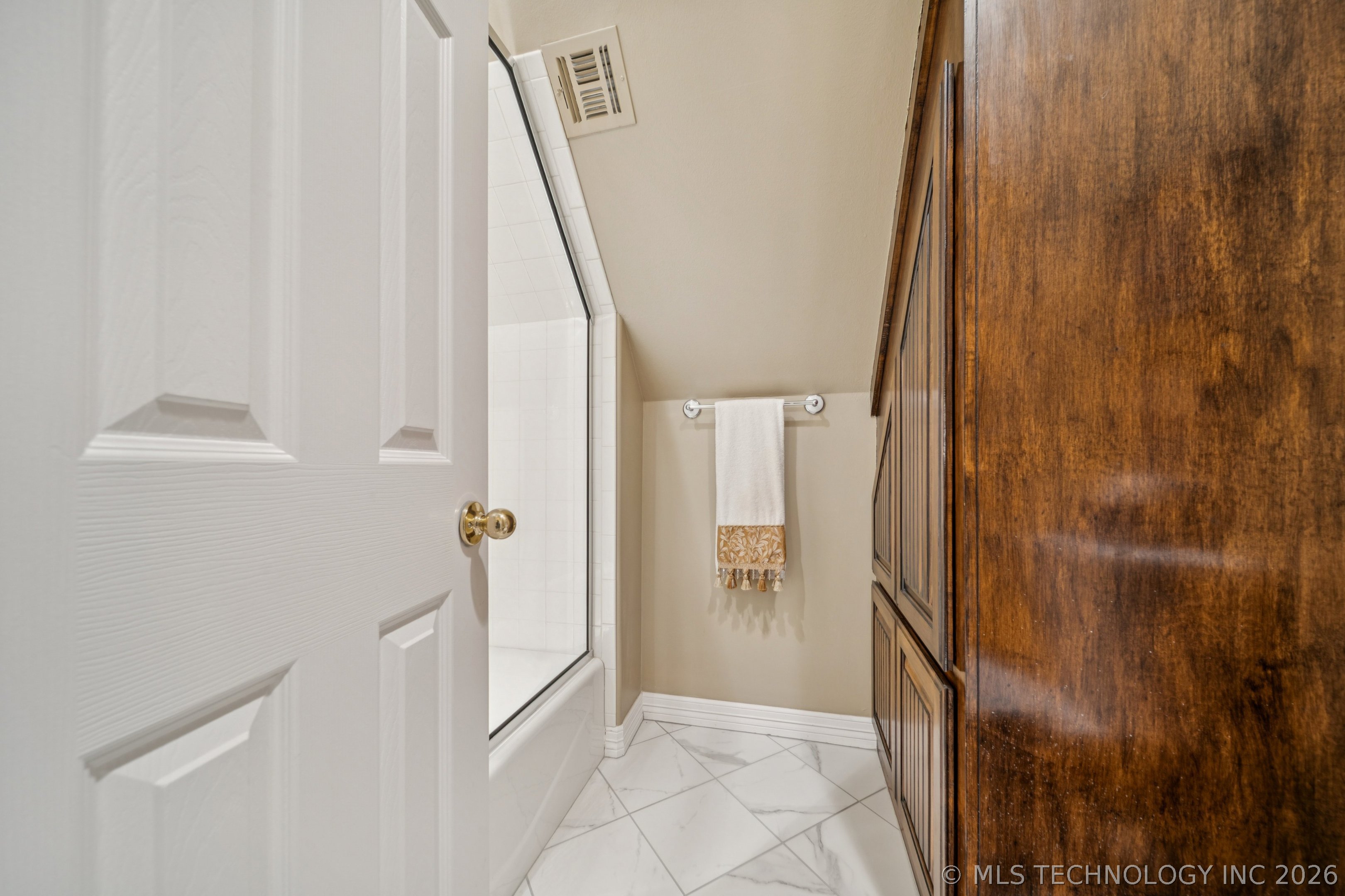 3423 River Bend Road Property Photo 41