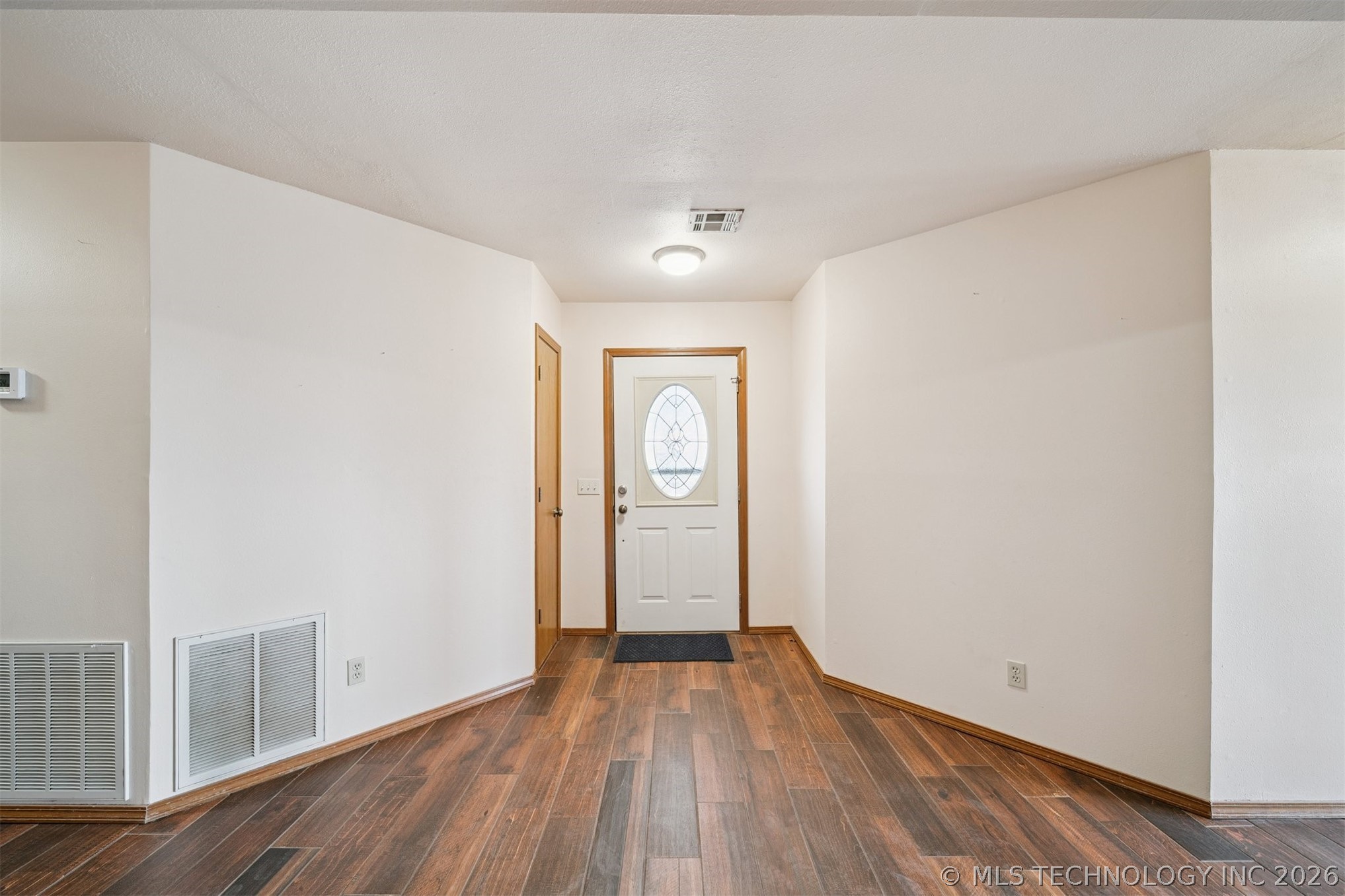 5401 N 435 Road Property Photo 3