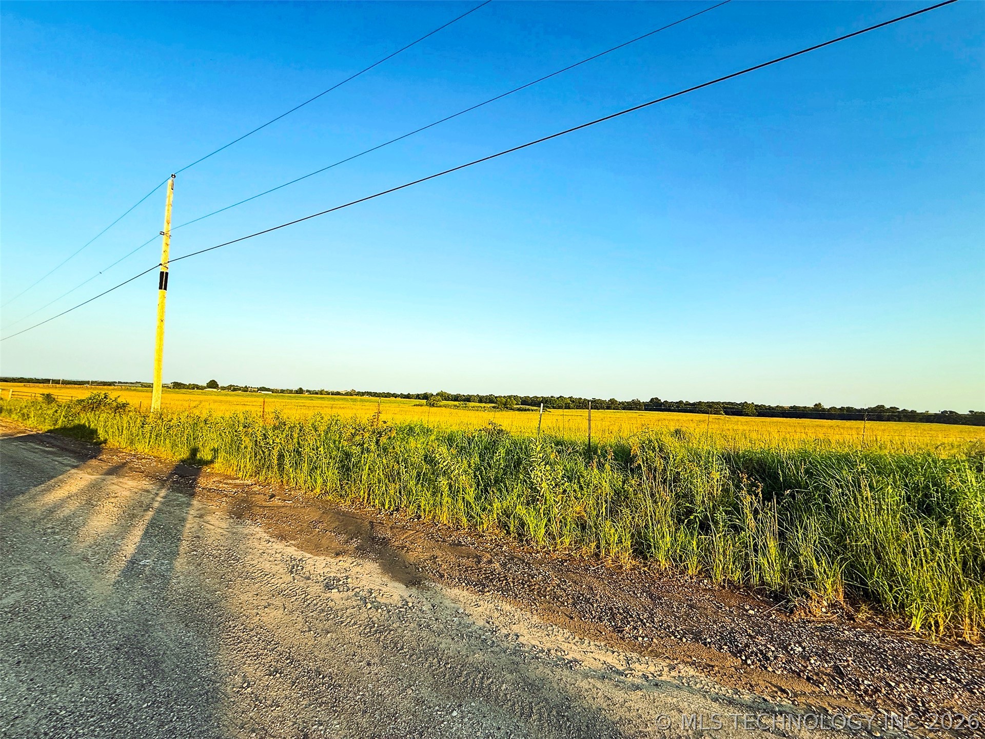 6 E 260 Road Property Photo 4