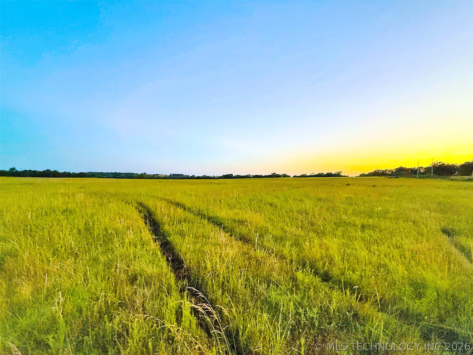 6 E 260 Road Property Photo 8