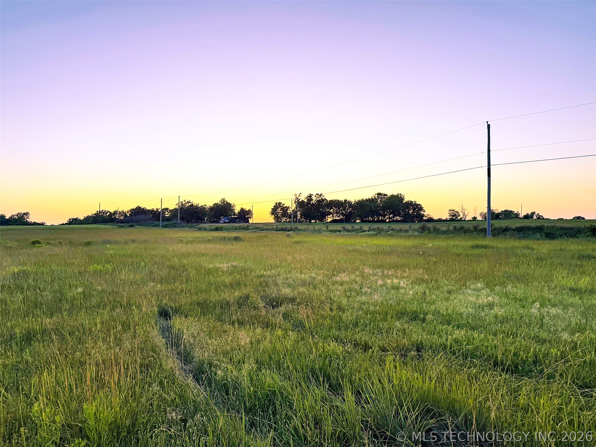6 E 260 Road Property Photo 11