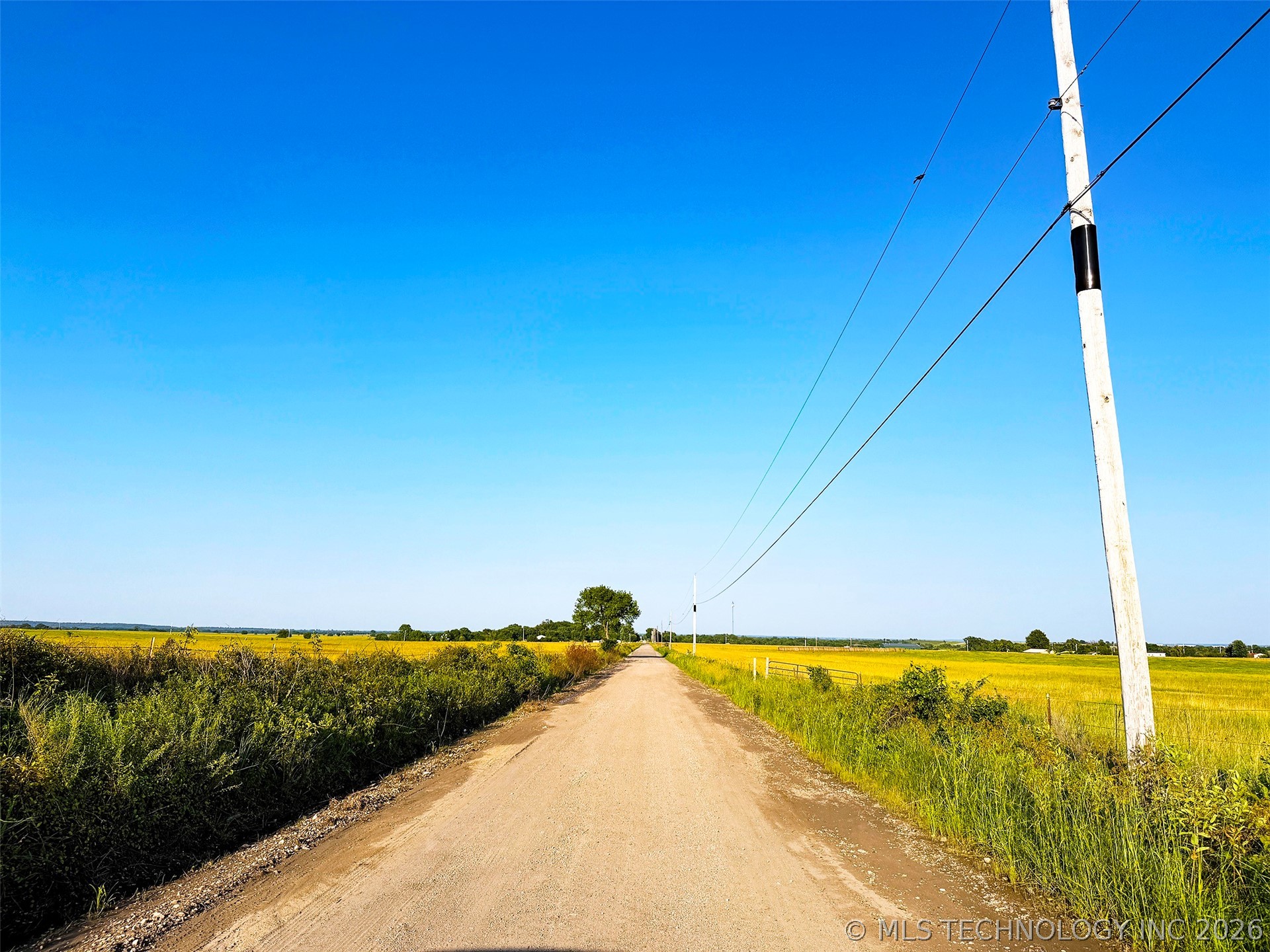 6 E 260 Road Property Photo 15