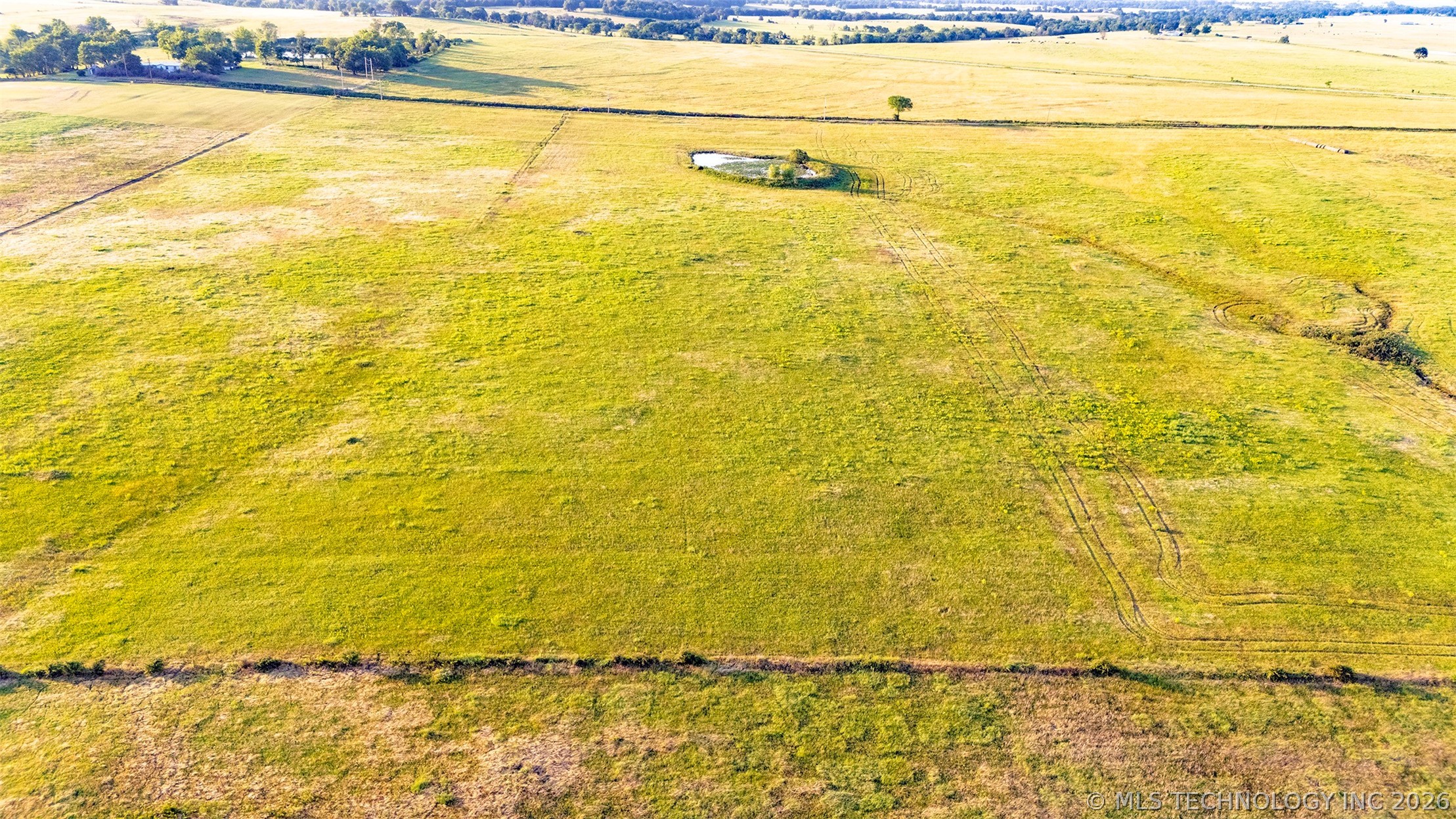 6 E 260 Road Property Photo 18