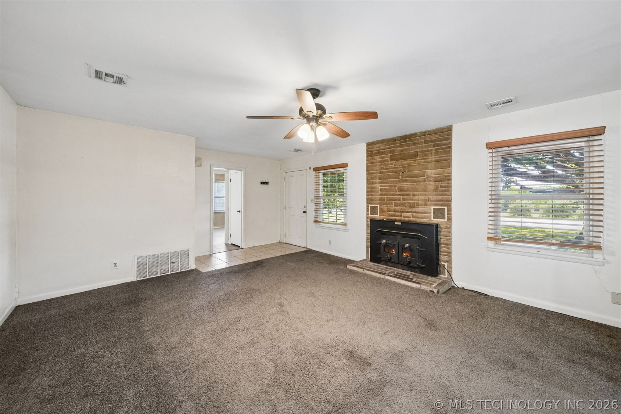 102 S Country Club Road Property Photo 14