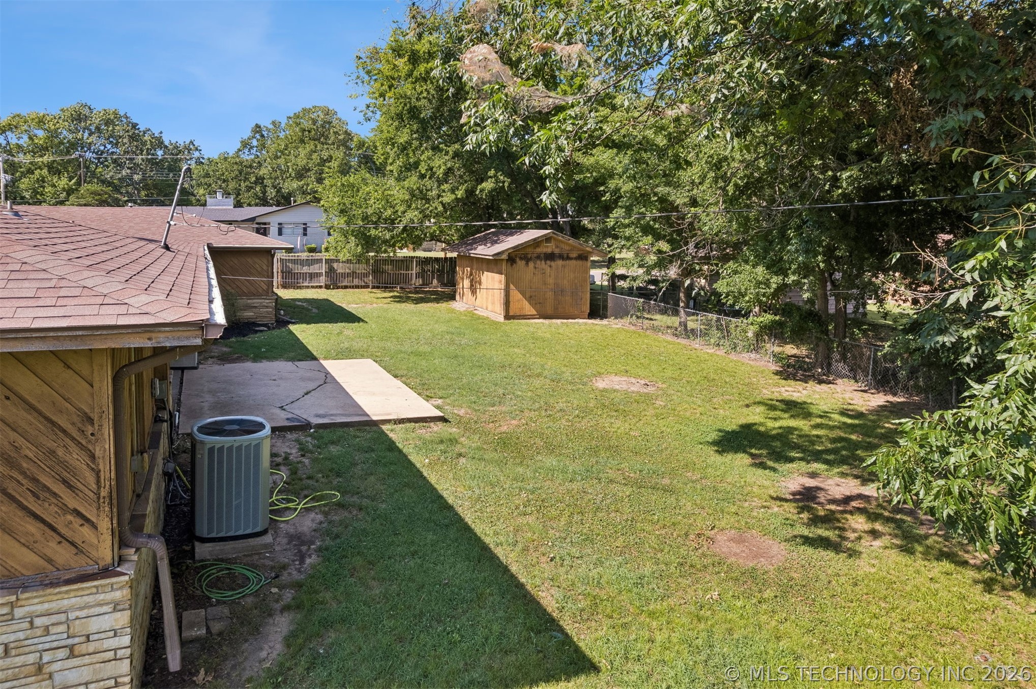 102 S Country Club Road Property Photo 23