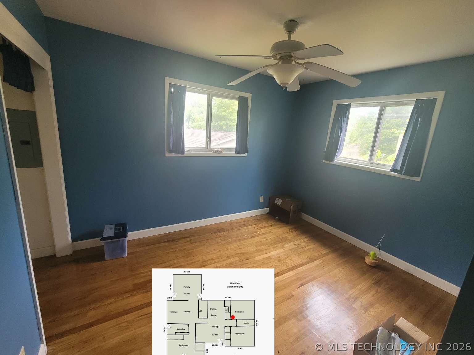 926 E 13th Street Property Photo 11