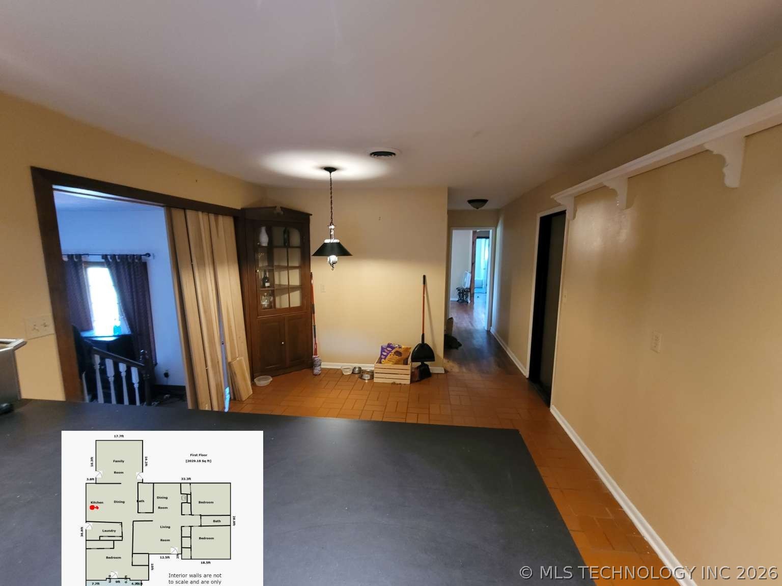 926 E 13th Street Property Photo 16