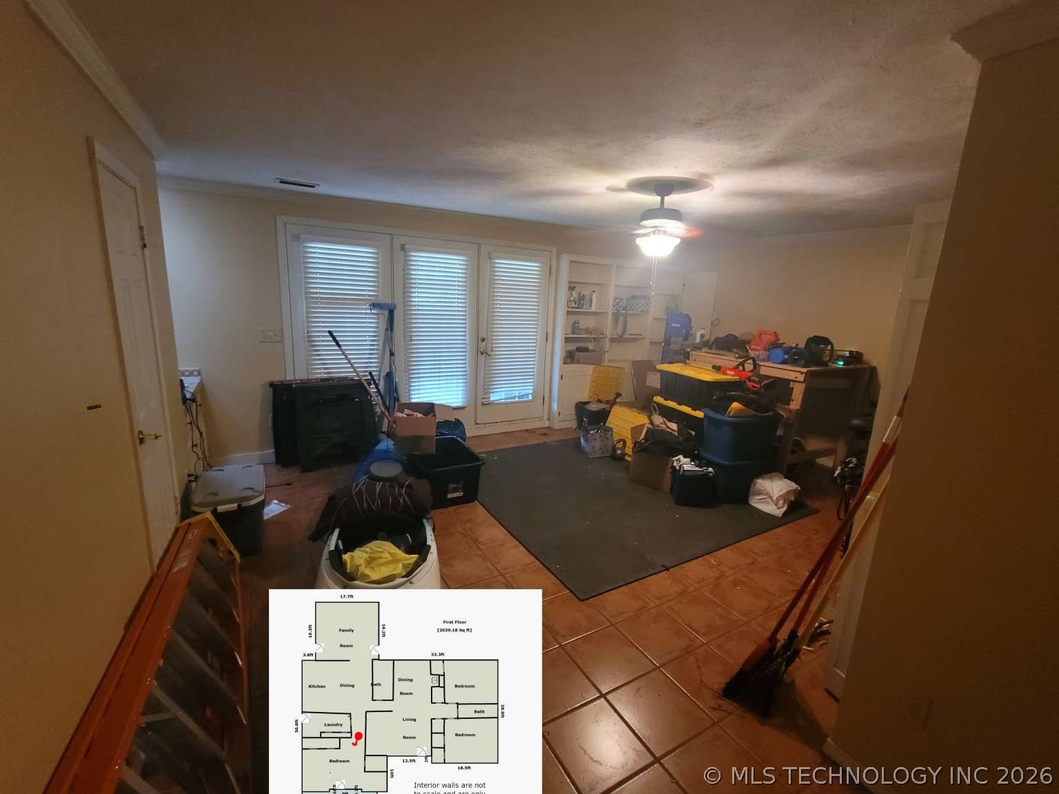 926 E 13th Street Property Photo 20