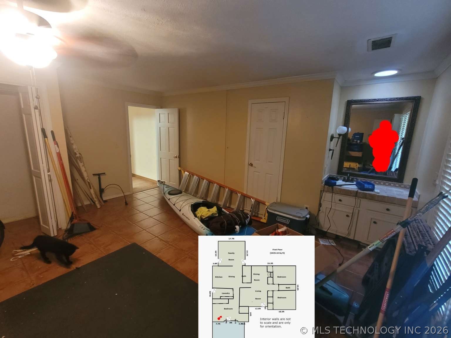 926 E 13th Street Property Photo 21