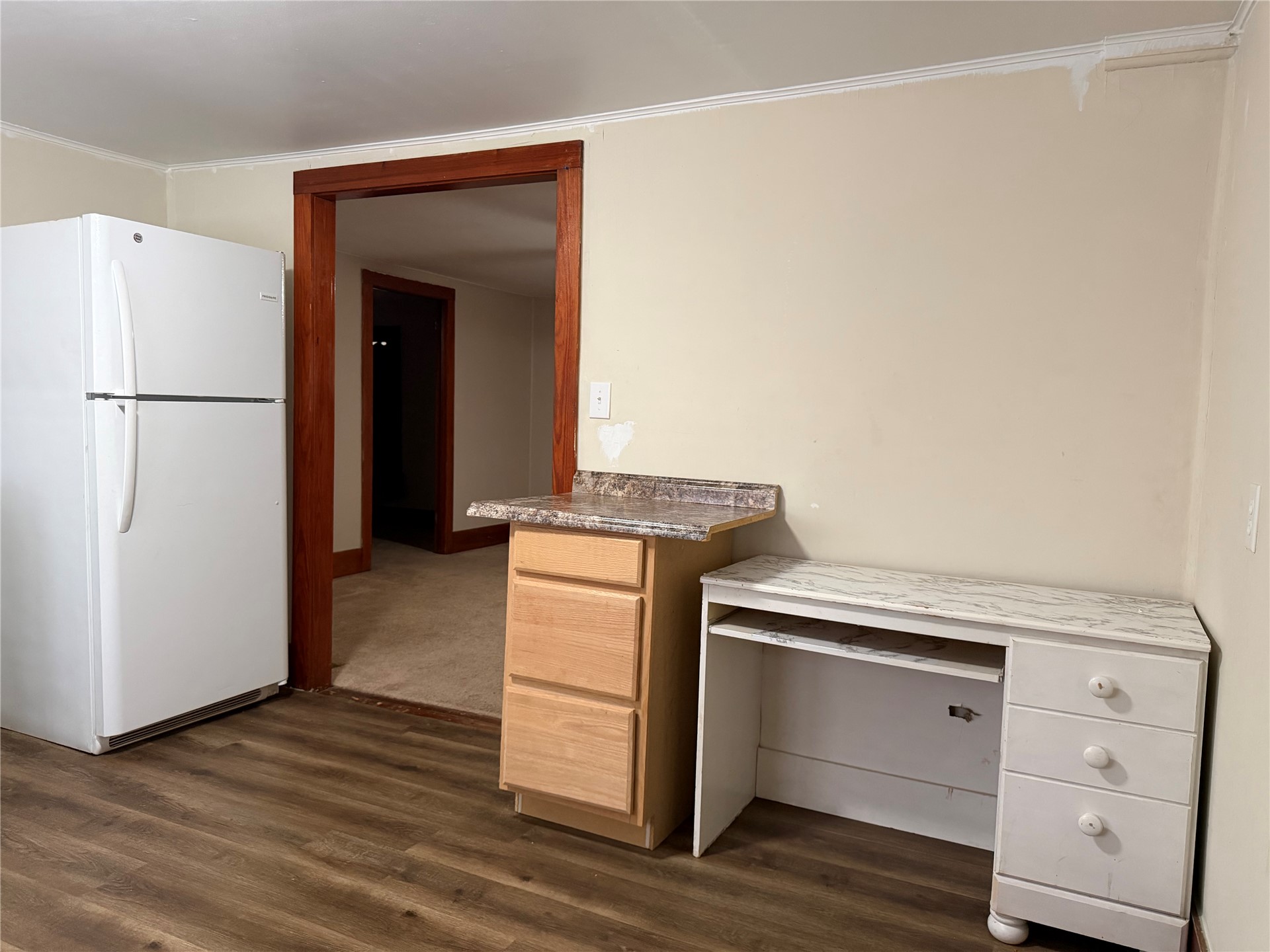 1319 E Modoc Avenue Property Photo 15